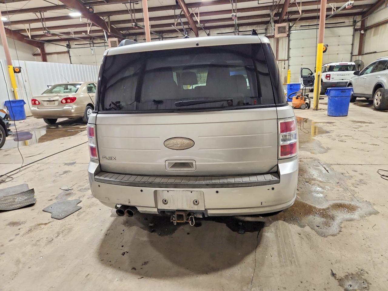 2012 Ford Flex Se Silver vin: 2FMGK5BC2CBD04717