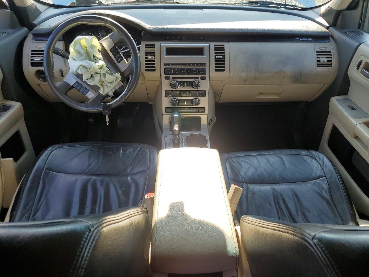 2010 Ford Flex Silver vin: 2FMGK5BC3ABA98689