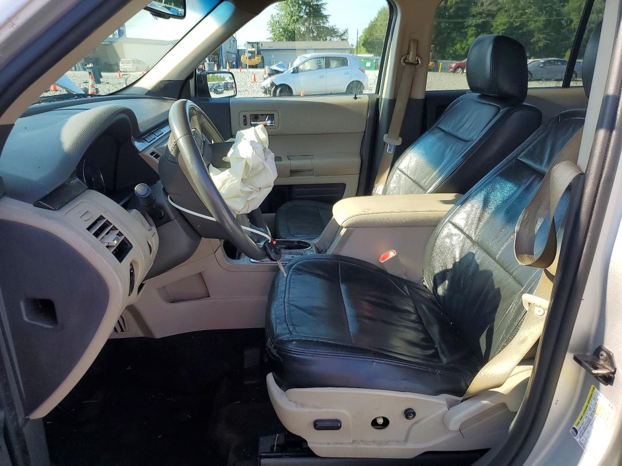 2010 Ford Flex Silver vin: 2FMGK5BC3ABA98689