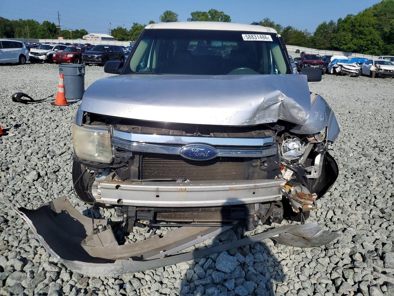 2010 Ford Flex Silver vin: 2FMGK5BC3ABA98689