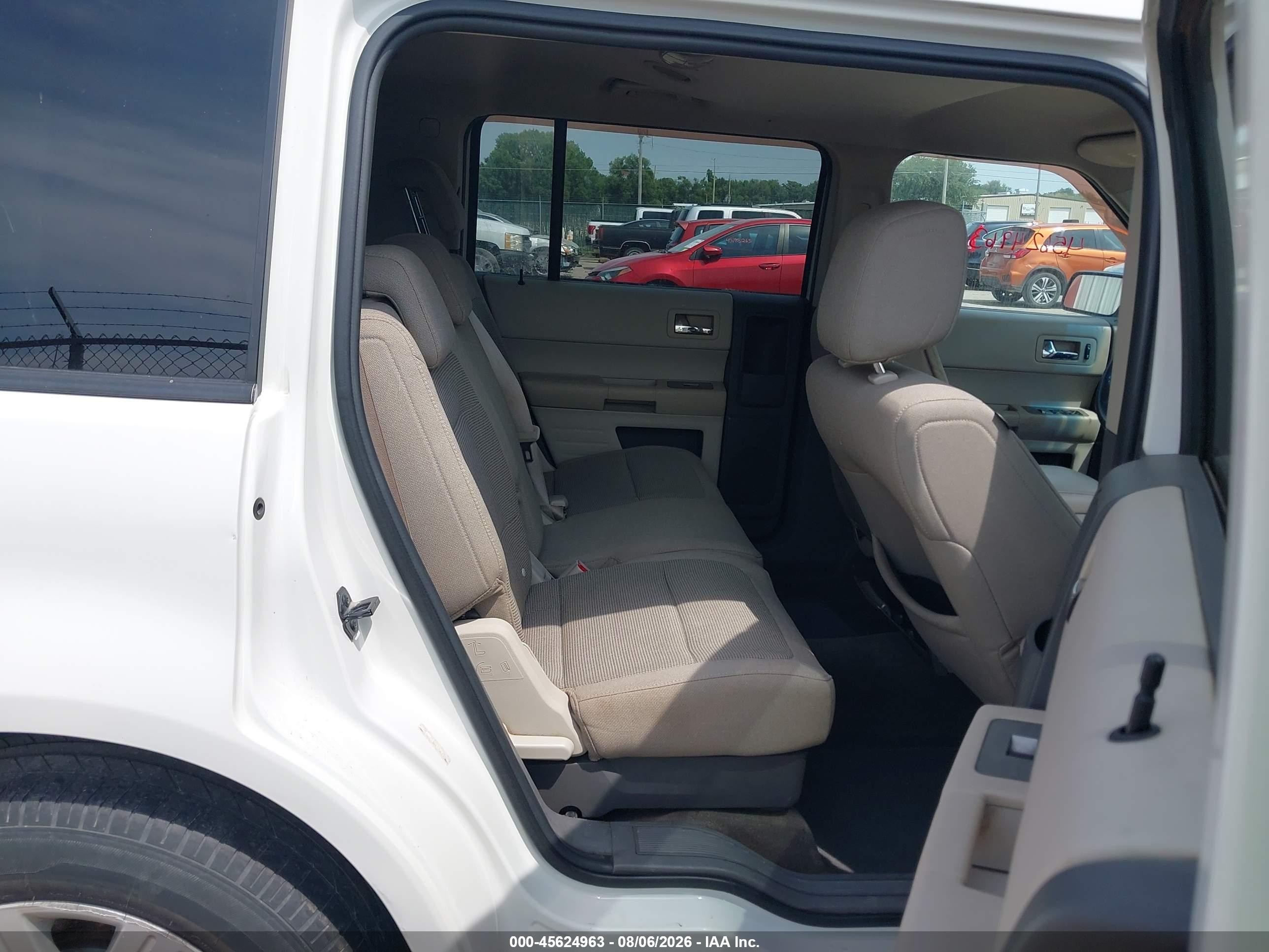 2010 Ford Flex Se White vin: 2FMGK5BC4ABA34502