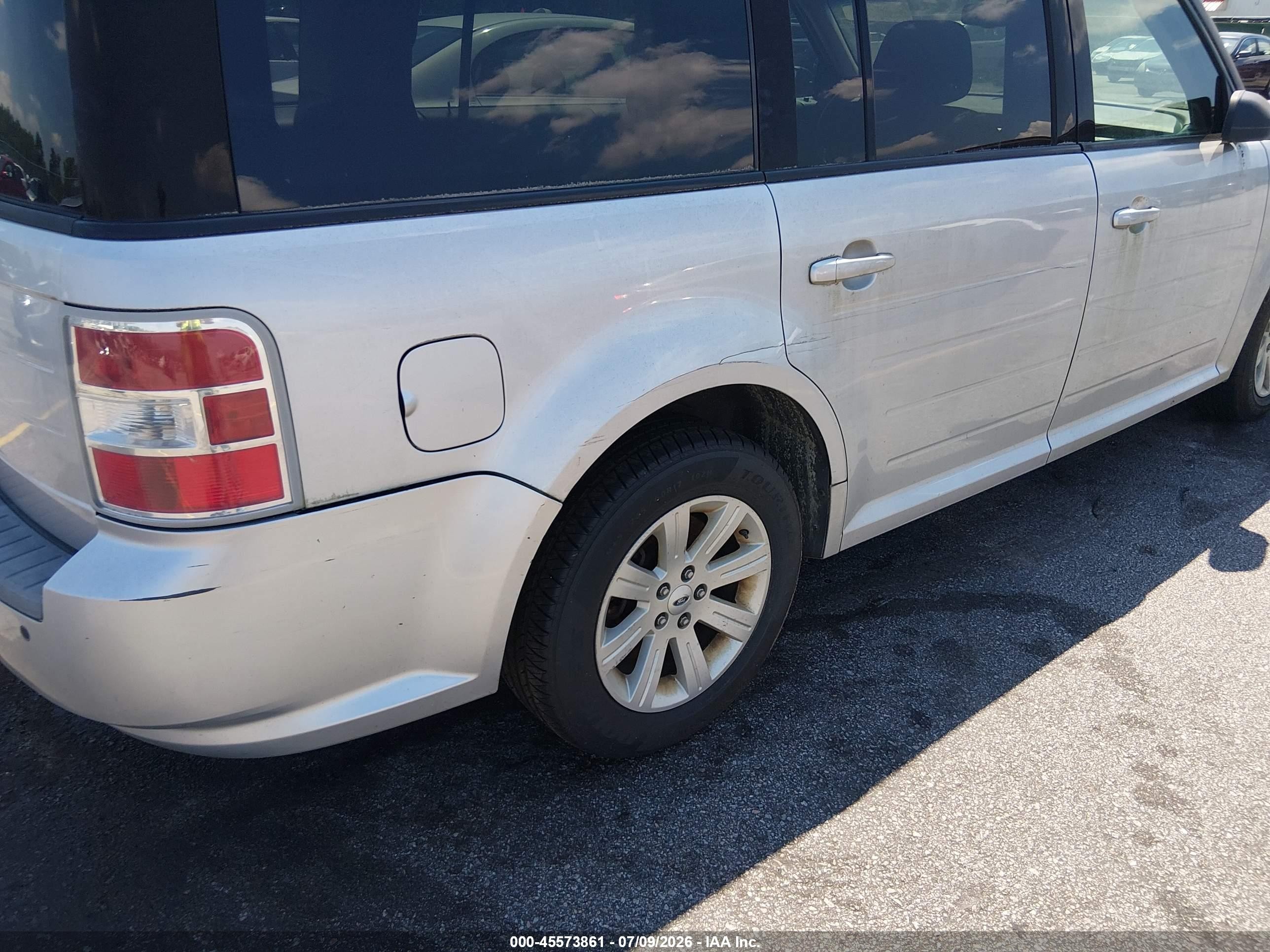 2012 Ford Flex Se Silver vin: 2FMGK5BC7CBD08519