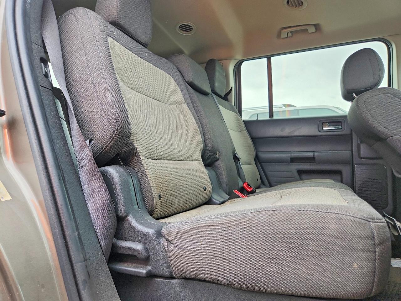 2012 Ford Flex Se Tan vin: 2FMGK5BC7CBD20282