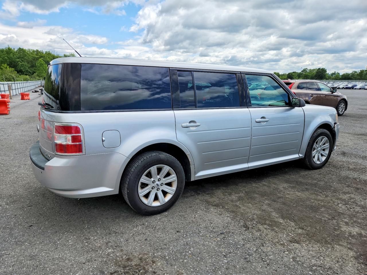 2010 Ford Flex Se Silver vin: 2FMGK5BC8ABA42750