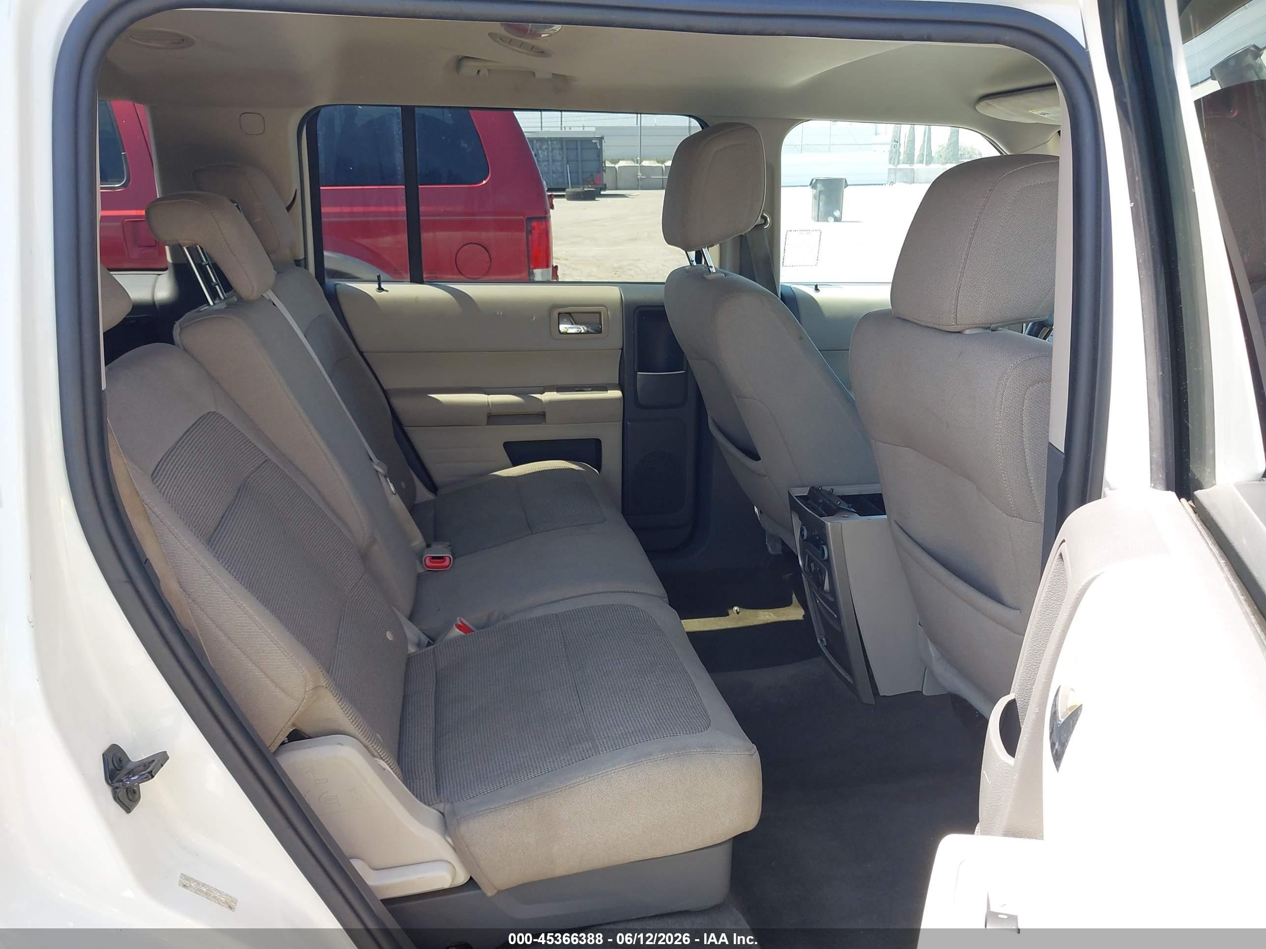 2010 Ford Flex Se White vin: 2FMGK5BCXABB06190