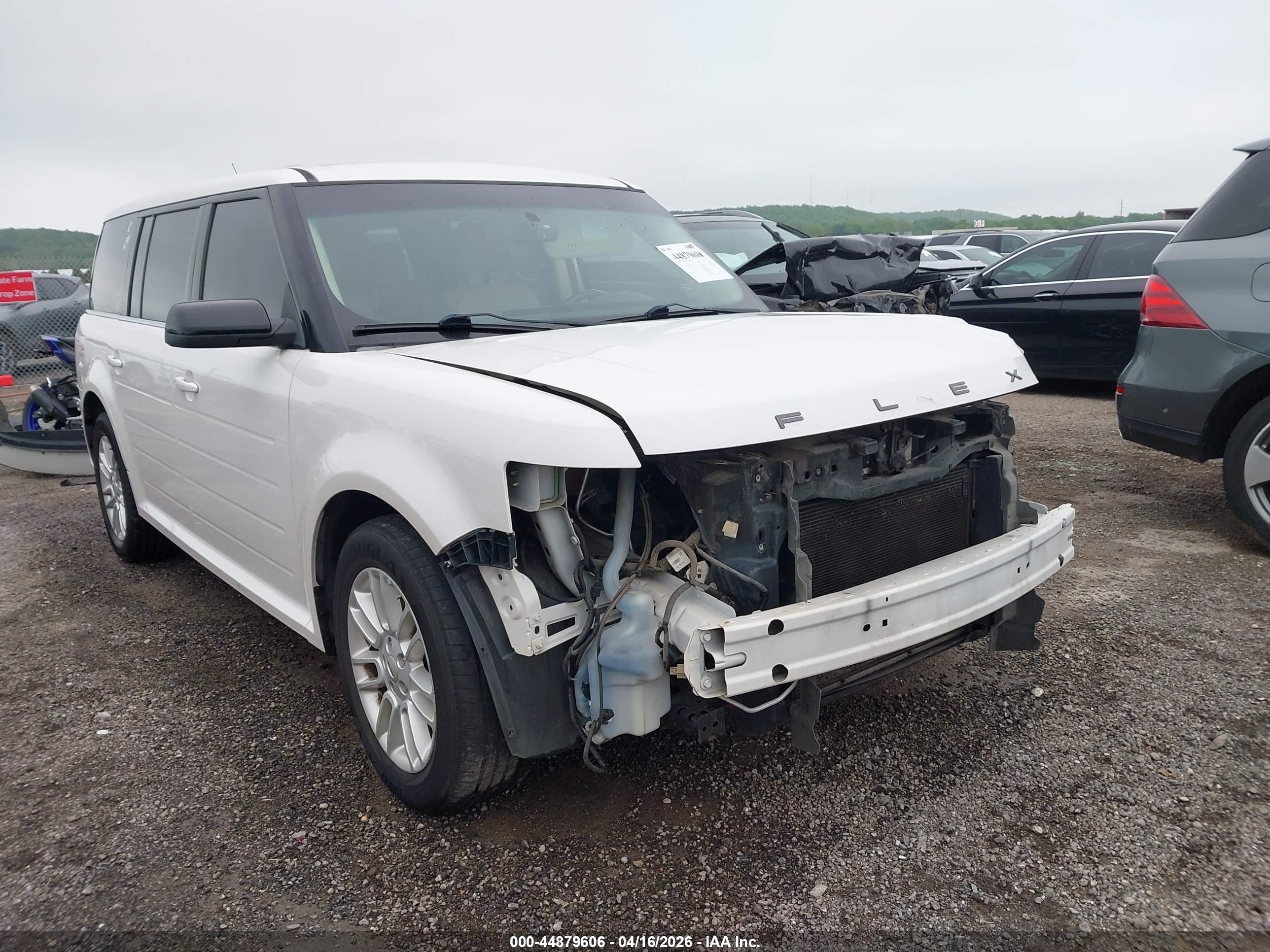 2014 Ford Flex Sel White vin: 2FMGK5C83EBD43667
