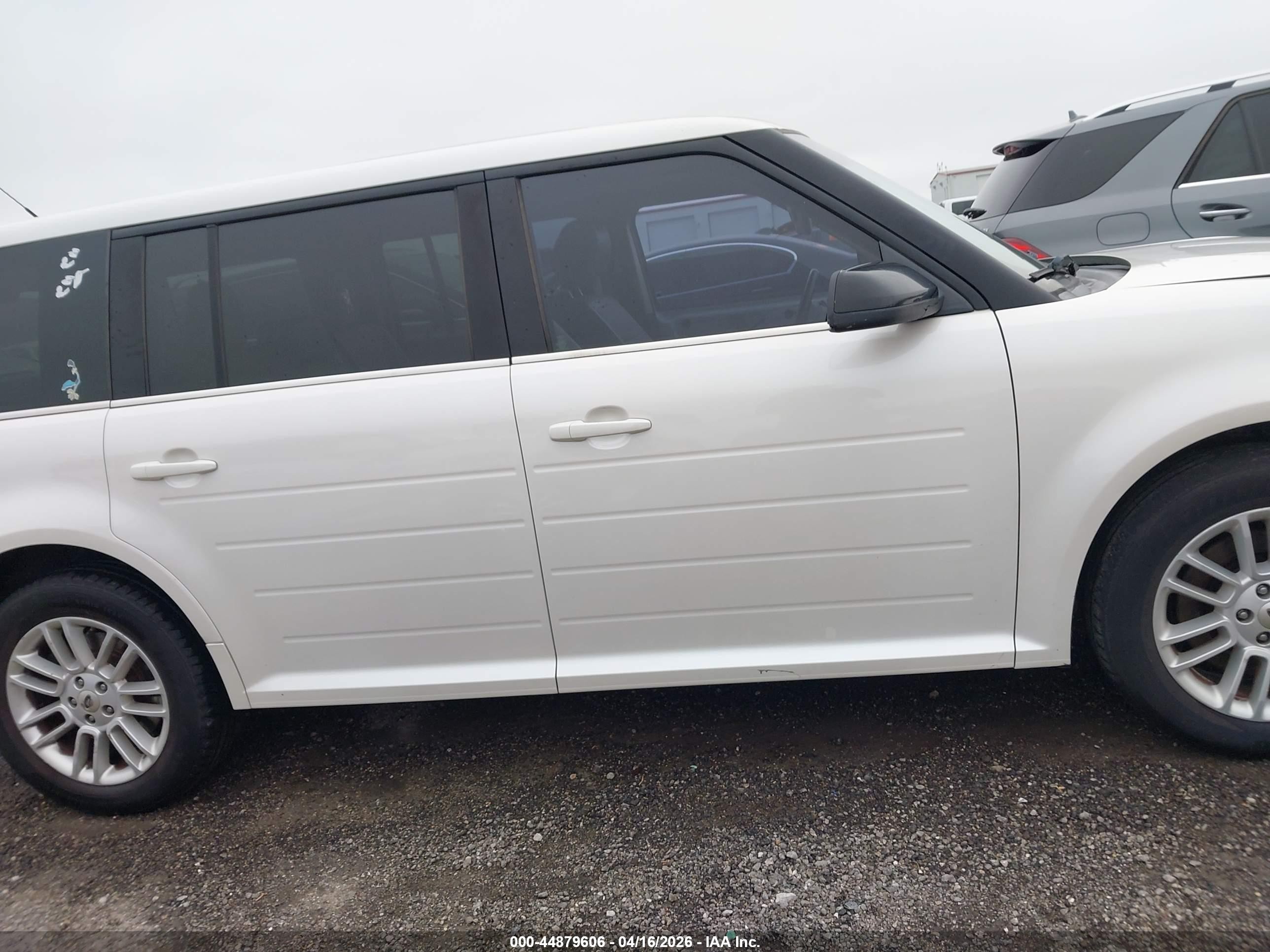 2014 Ford Flex Sel White vin: 2FMGK5C83EBD43667