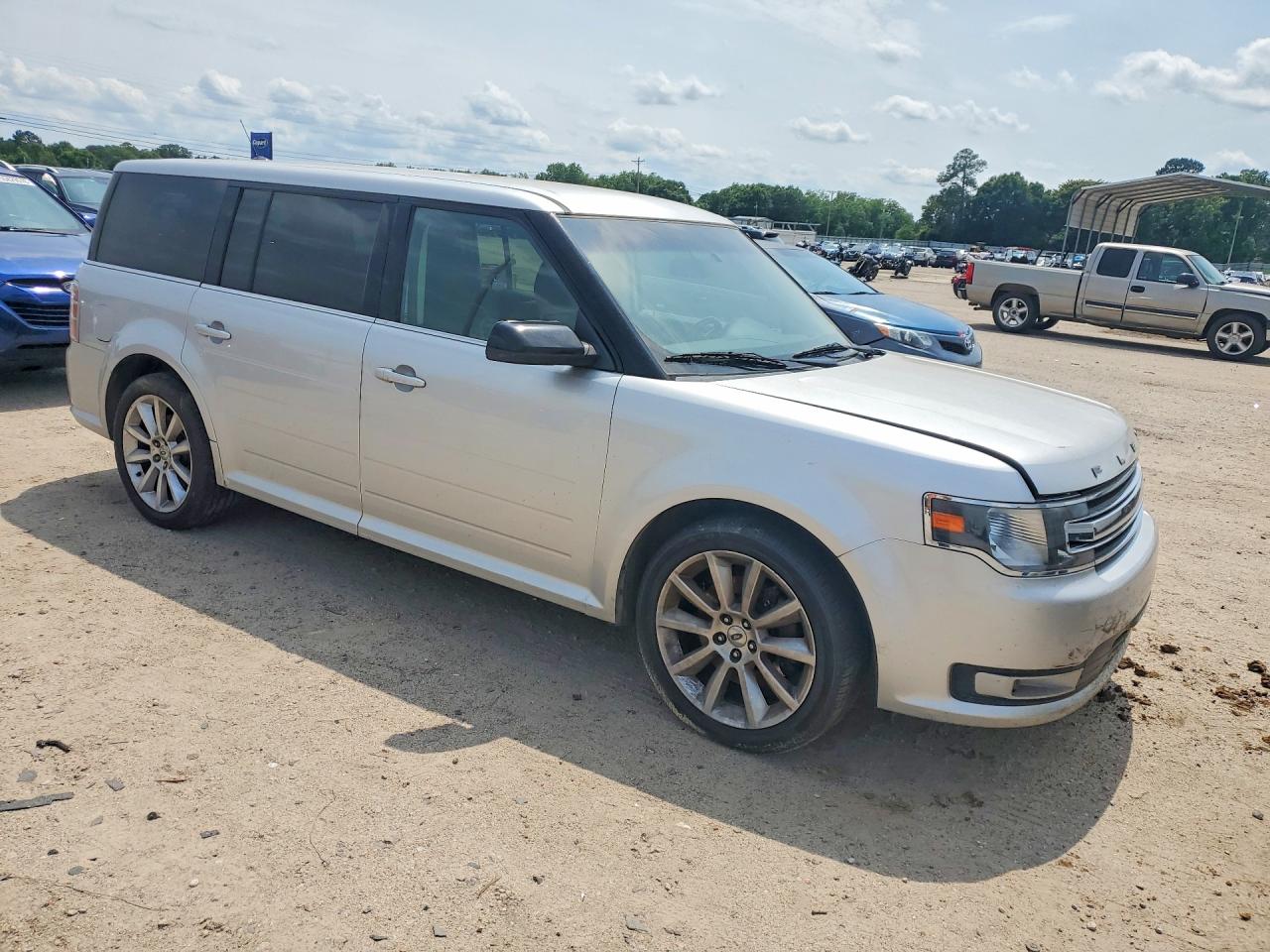 2013 Ford Flex Silver vin: 2FMGK5C84DBD25970