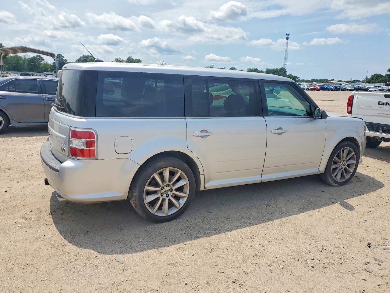 2013 Ford Flex Silver vin: 2FMGK5C84DBD25970