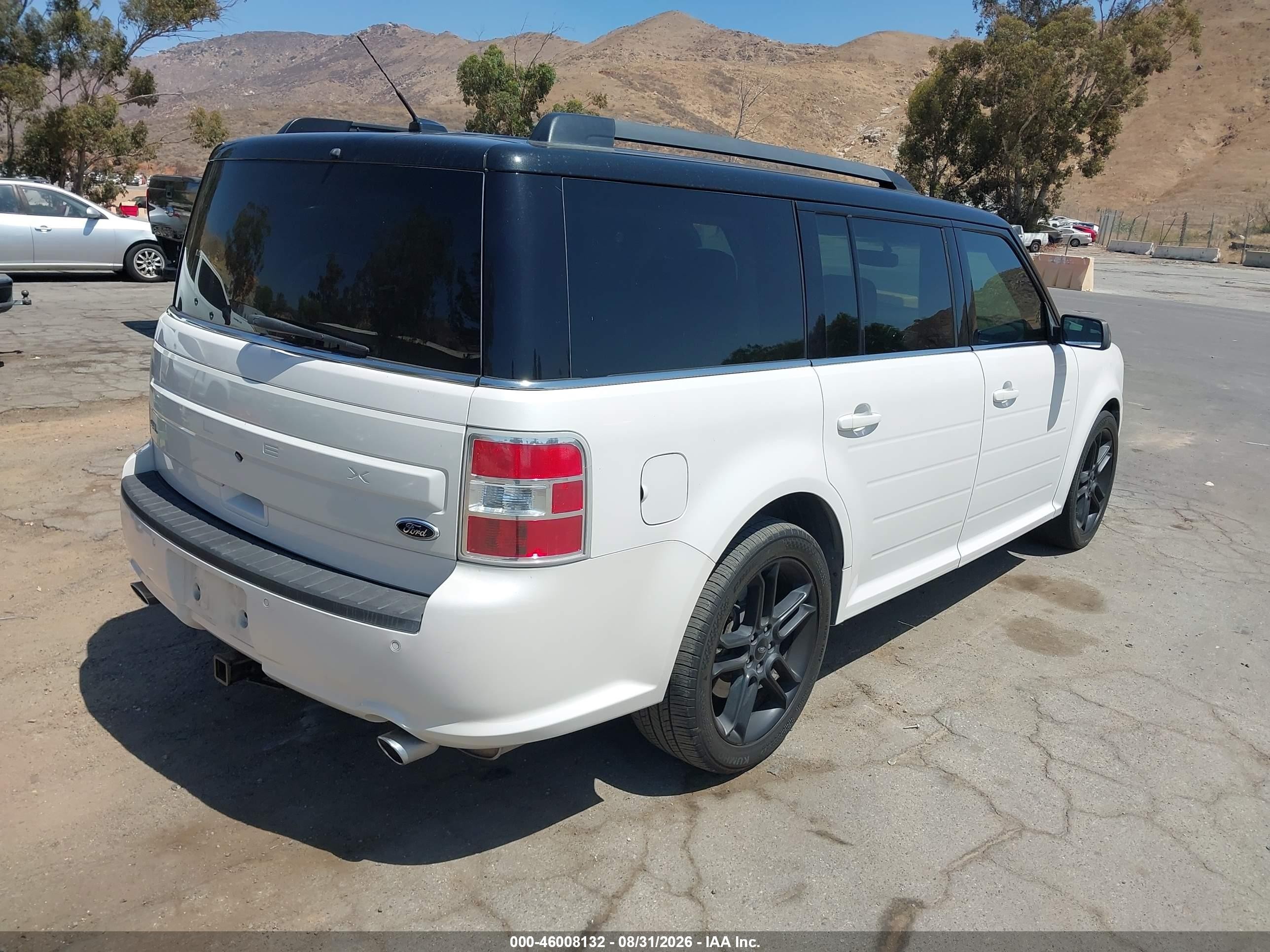 2014 Ford Flex Sel White vin: 2FMGK5C85EBD24974