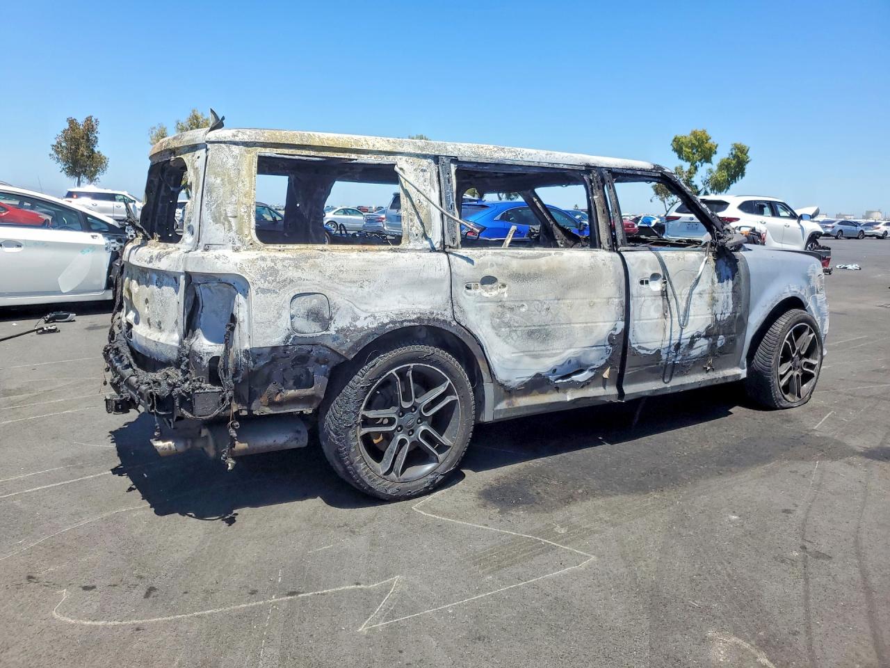 2013 Ford Flex Sel Silver vin: 2FMGK5C86DBD30619