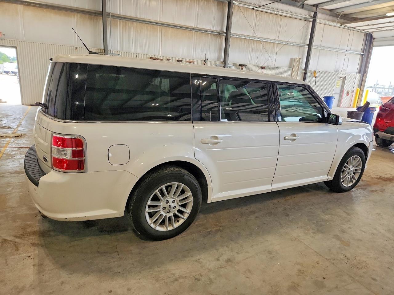 2014 Ford Flex Sel White vin: 2FMGK5C86EBD43758