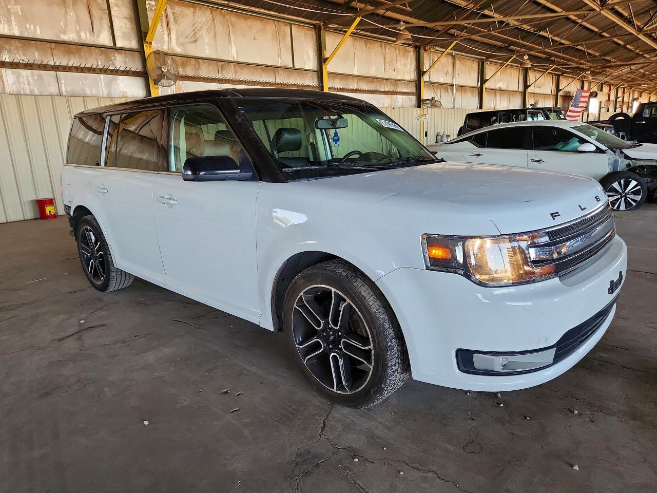 2014 Ford Flex Sel White vin: 2FMGK5C88EBD25584