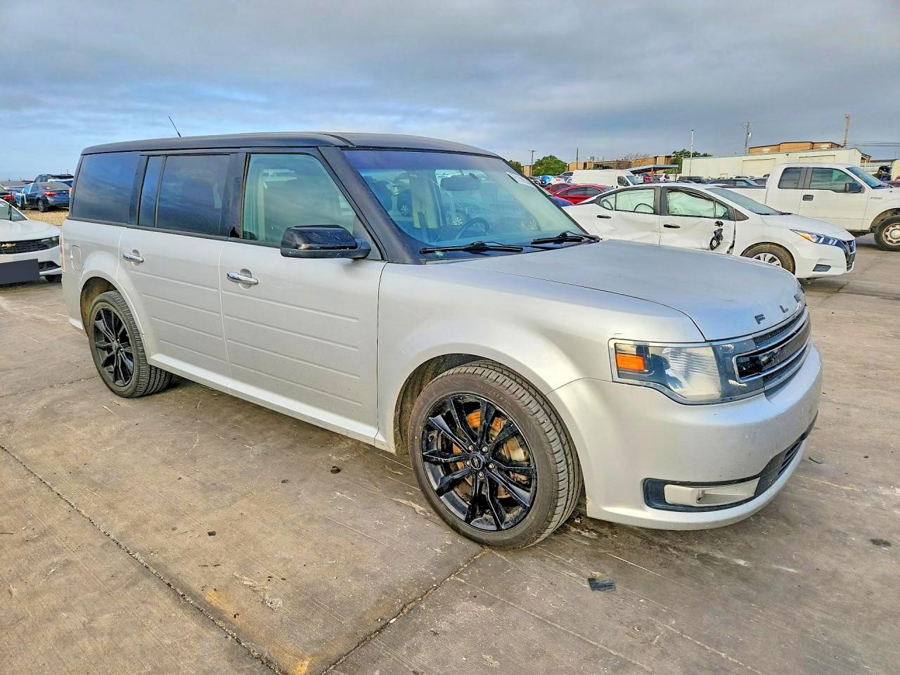 2018 Ford Flex Sel Silver vin: 2FMGK5C8XJBA19738