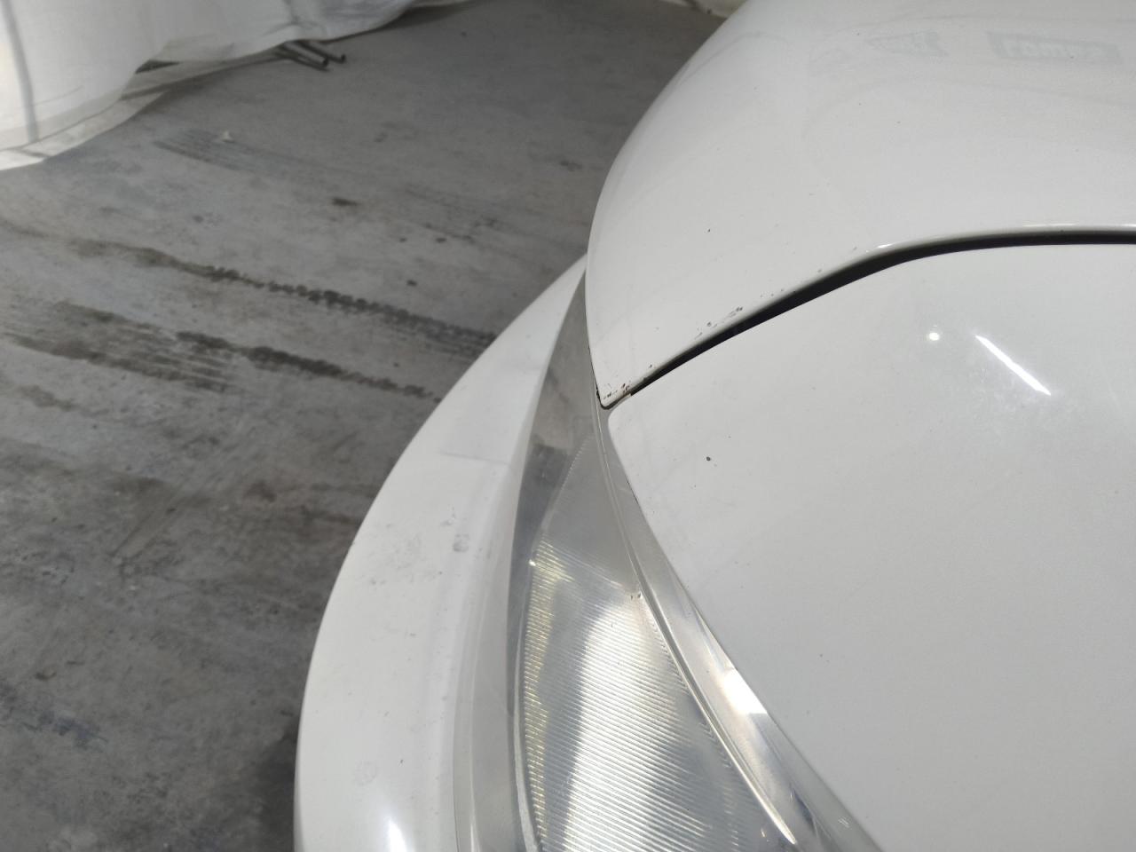 2012 Ford Flex Sel White vin: 2FMGK5CC3CBD21895 Damage: Left Front Fender, Heavy Scratch, 1/2 To 1 Inch
