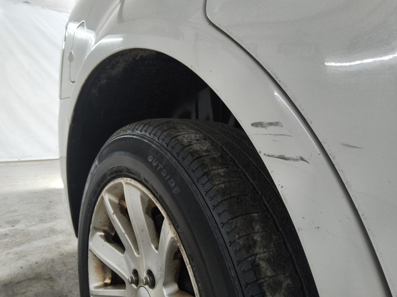 2012 Ford Flex Sel White vin: 2FMGK5CC3CBD21895 Damage: Right Qtr Panel, Heavy Scratch, 5 To 6 Inches