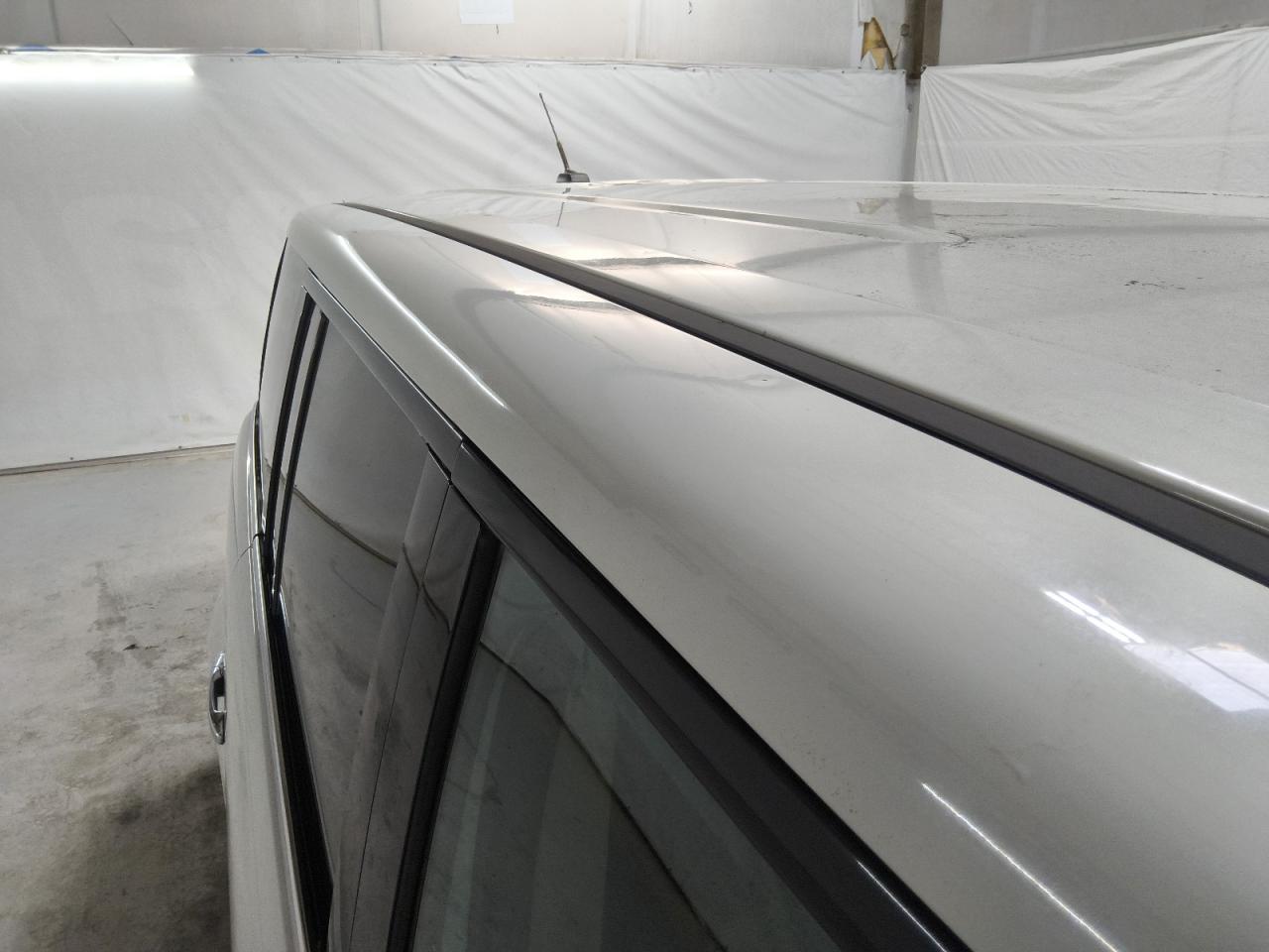 2012 Ford Flex Sel White vin: 2FMGK5CC3CBD21895 Damage: Right Drip Rail, Dent(S) W/ Paint Dmg, 3 To 4 Inches