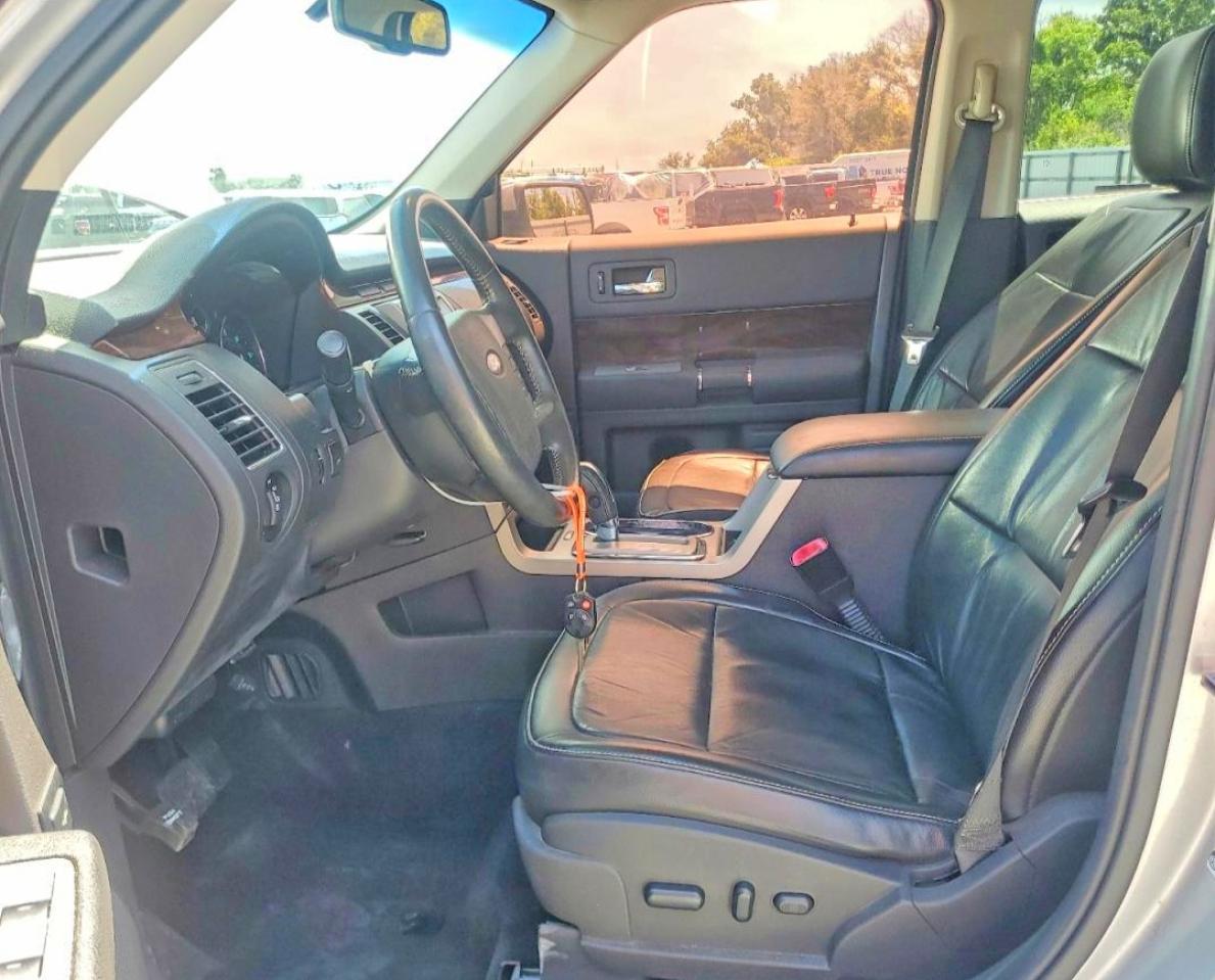 2010 Ford Flex Серебряный vin: 2FMGK5CCXABA34342