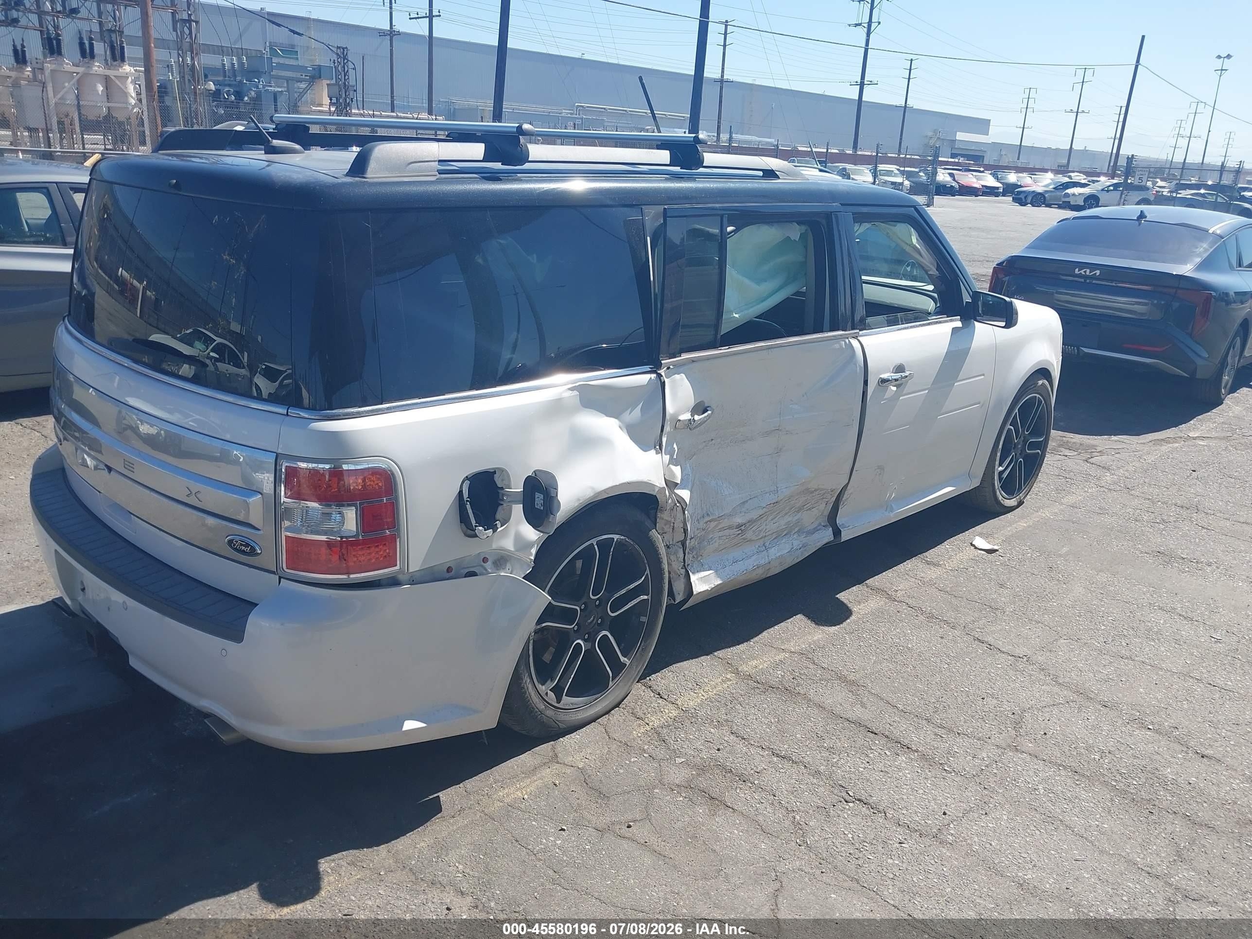 2013 Ford Flex Limited Белый vin: 2FMGK5D83DBD23688