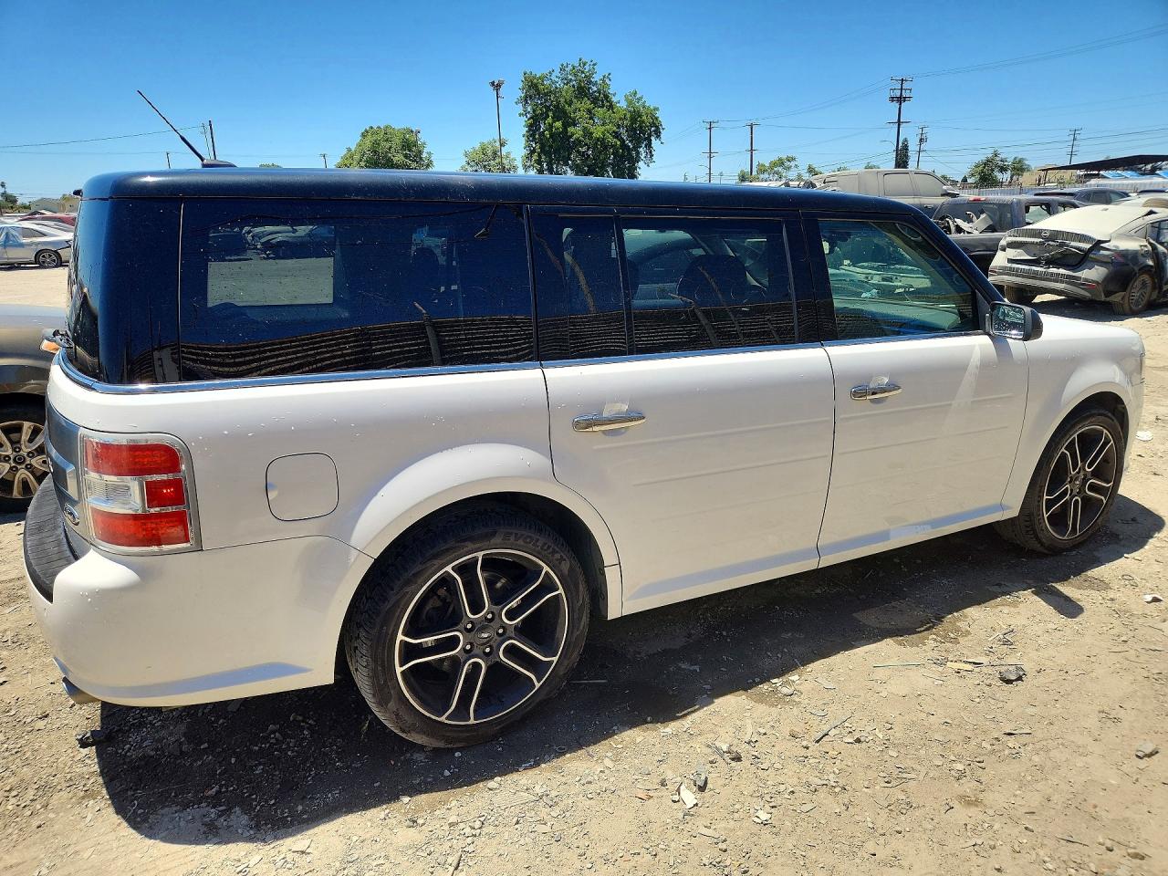 2014 Ford Flex Limited White vin: 2FMGK5D84EBD22731