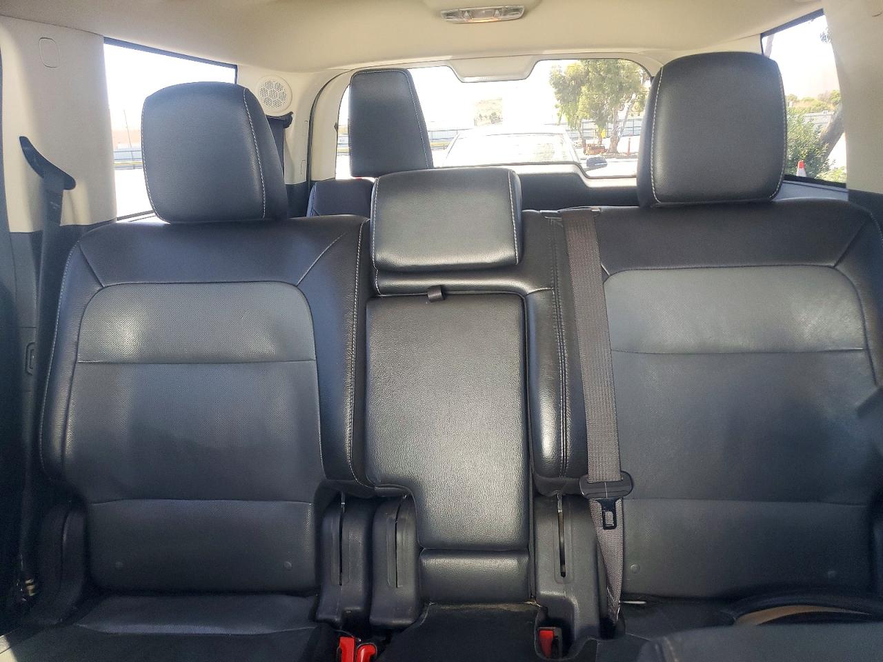 2013 Ford Flex Limited Серебряный vin: 2FMGK5D86DBD03337