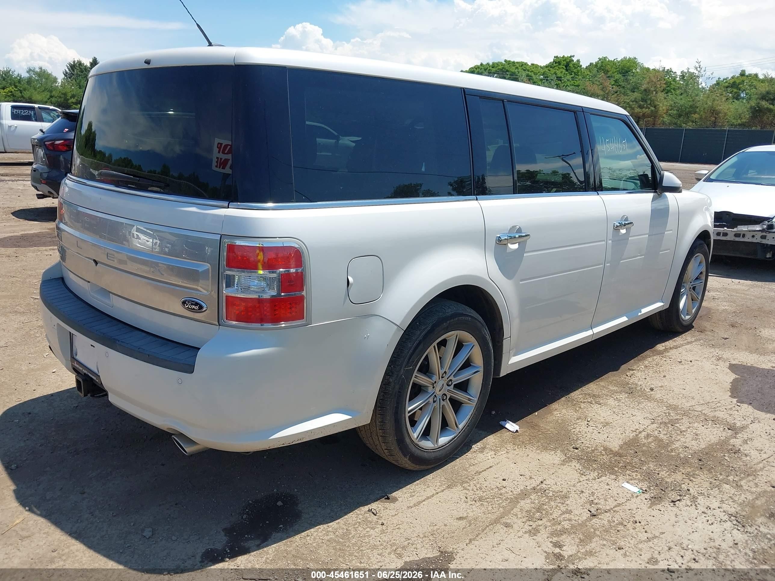 2013 Ford Flex Limited White vin: 2FMGK5D86DBD33387