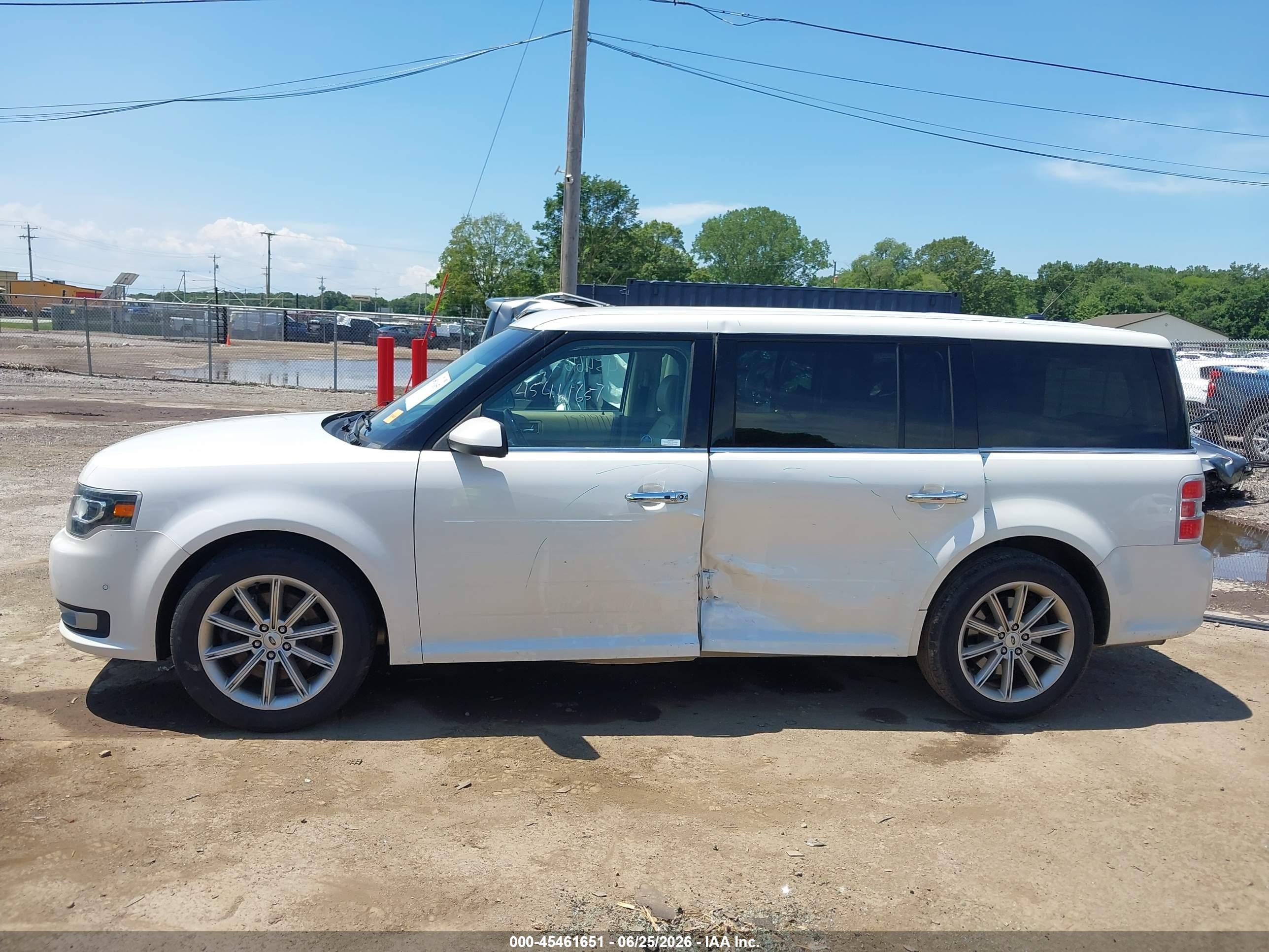 2013 Ford Flex Limited White vin: 2FMGK5D86DBD33387