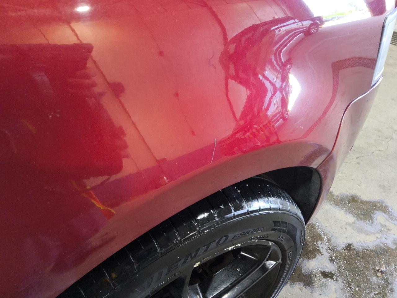 2014 Ford Flex Limited Red vin: 2FMGK5D86EBD23041 Damage: Right Front Fender, Heavy Scratch, 1 To 2 Inches