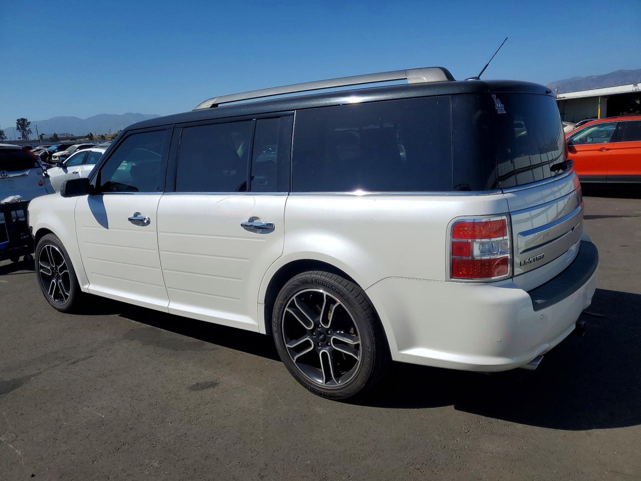 2014 Ford Flex Limited White vin: 2FMGK5D86EBD45394