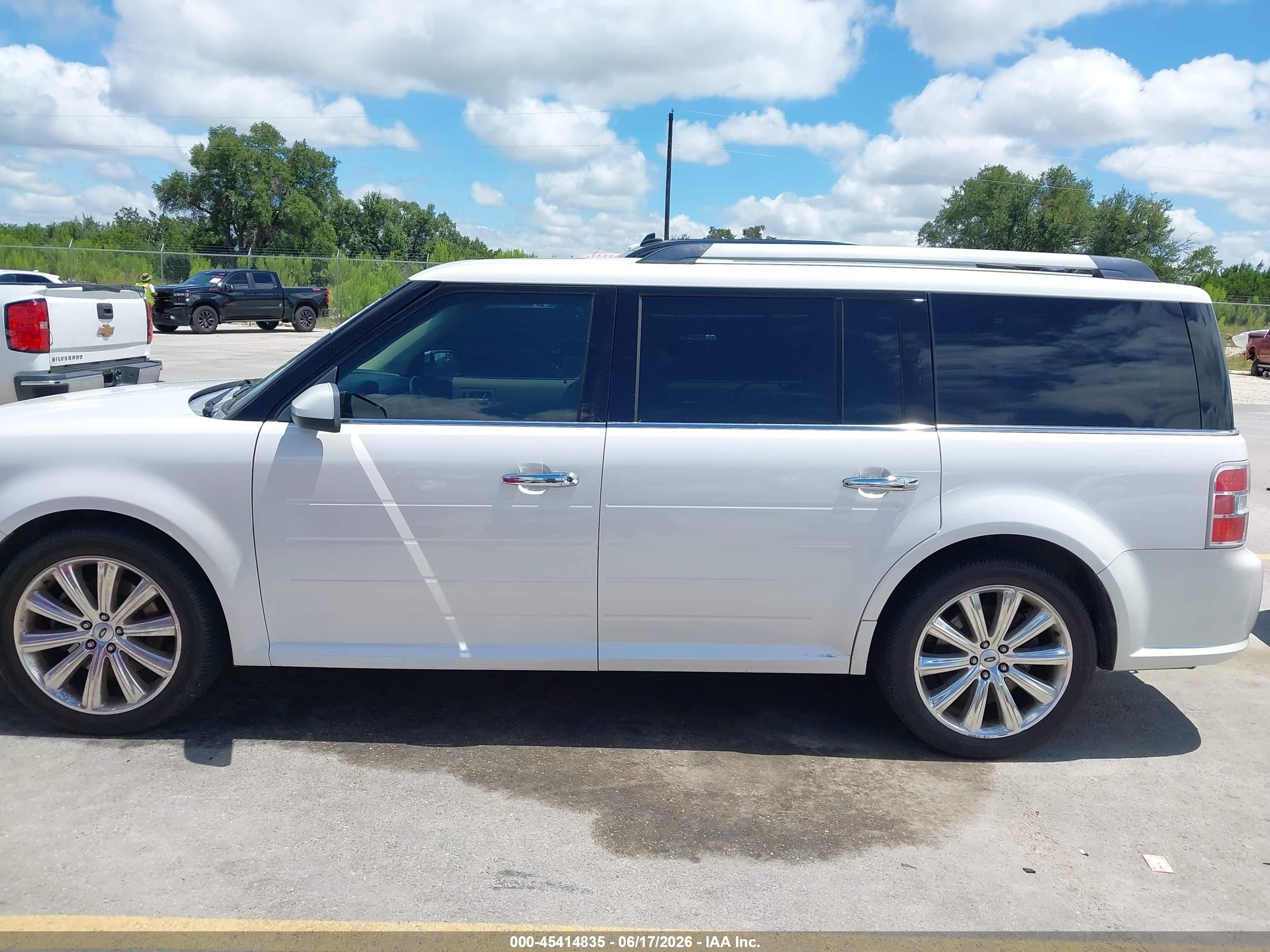 2014 Ford Flex Limited White vin: 2FMGK5D88EBD09688