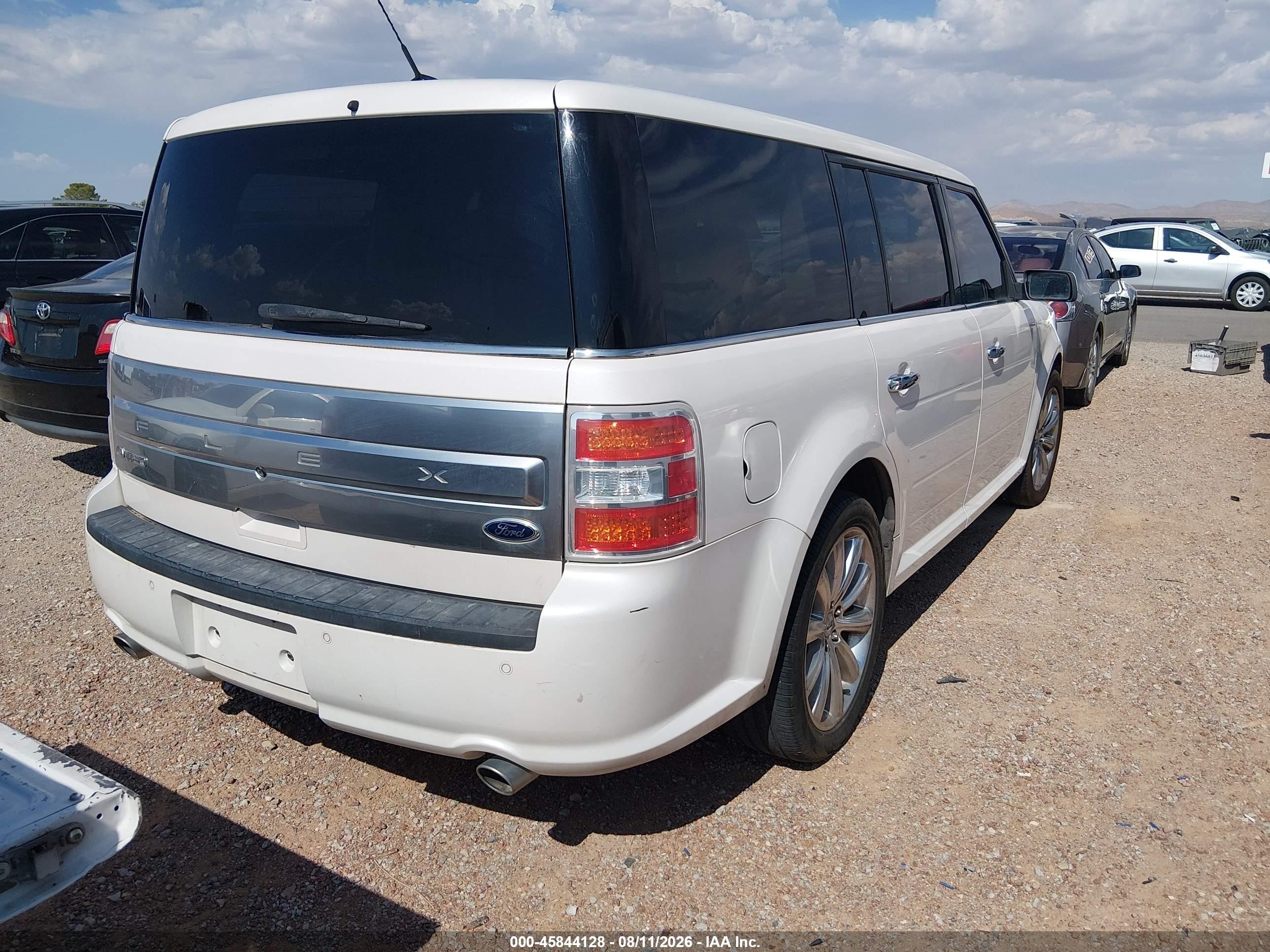 2014 Ford Flex Limited White vin: 2FMGK5D88EBD36910
