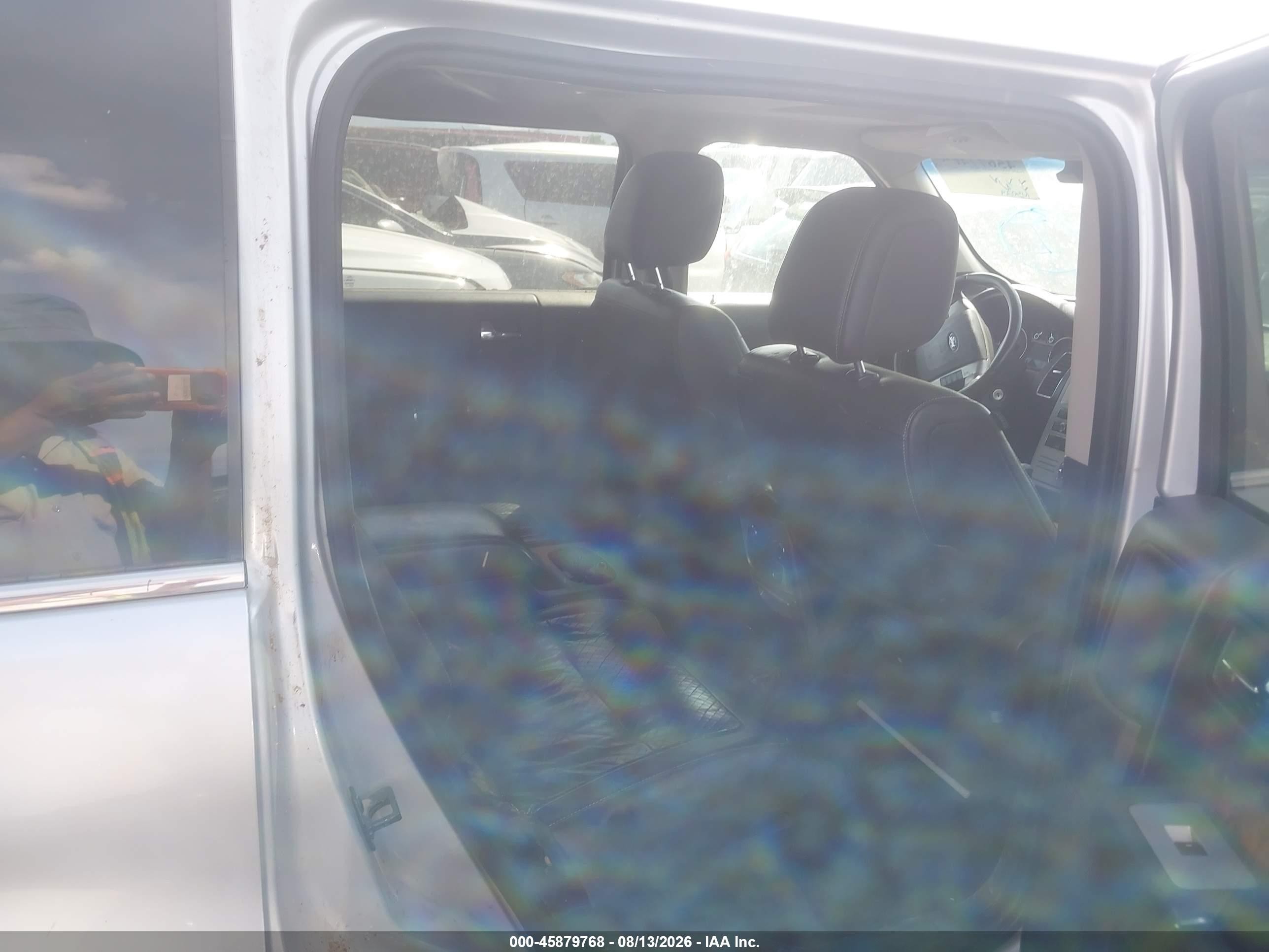 2010 Ford Flex Limited Серебряный vin: 2FMGK5DC2ABA42949