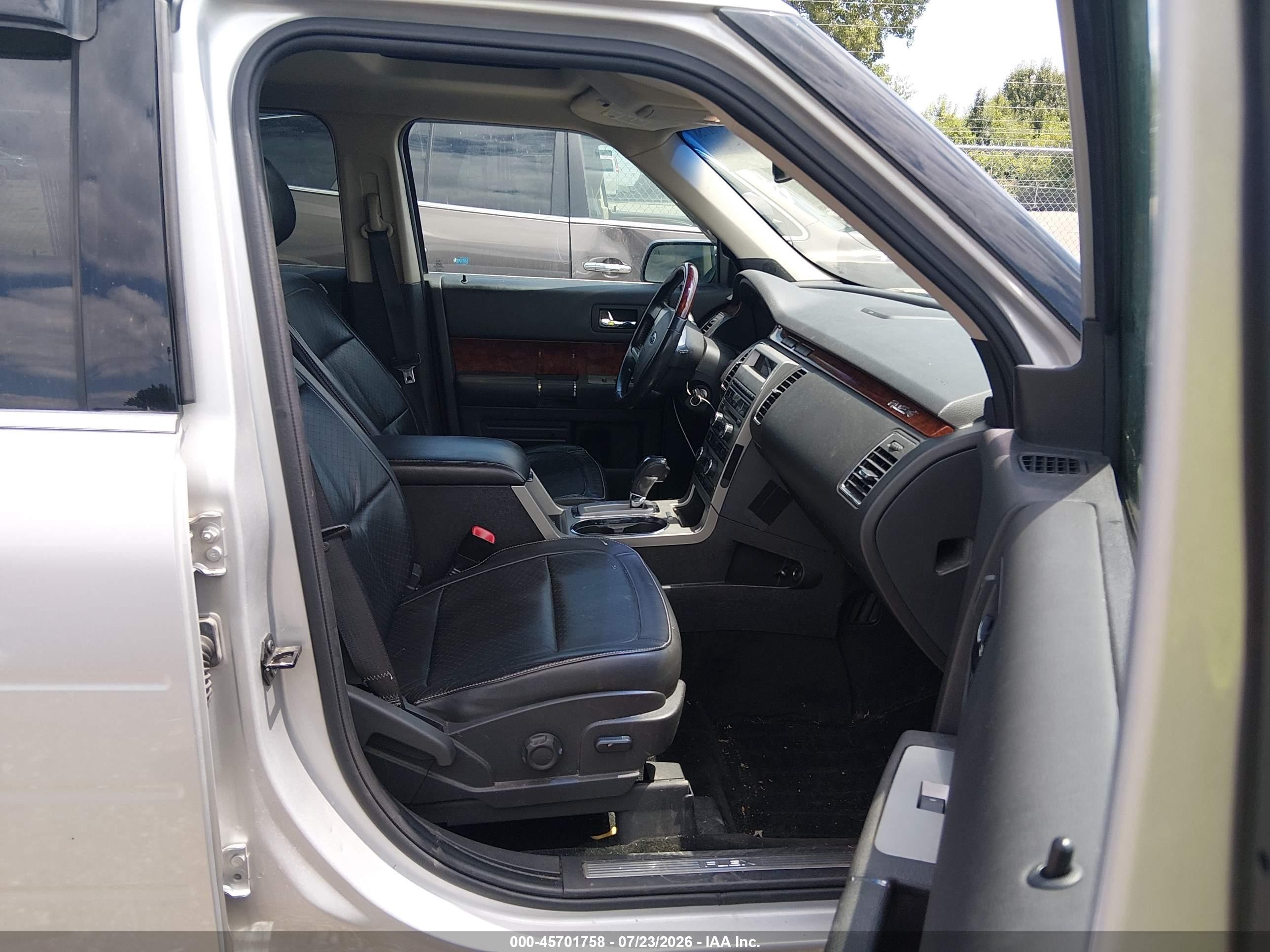 2012 Ford Flex Limited Silver vin: 2FMGK5DC2CBD00941