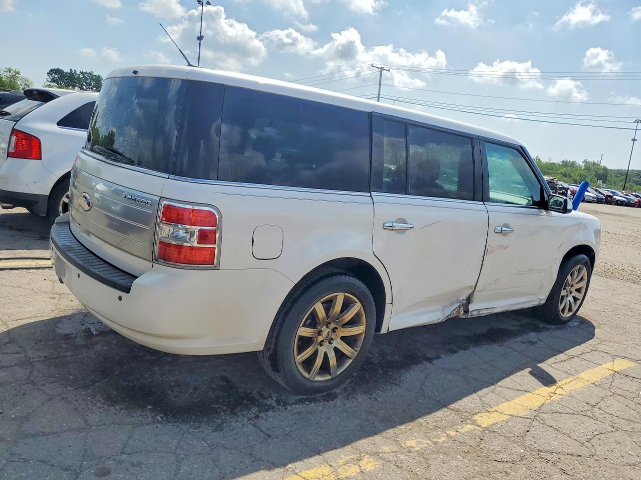 2012 Ford Flex Limited White vin: 2FMGK5DC3CBD01919