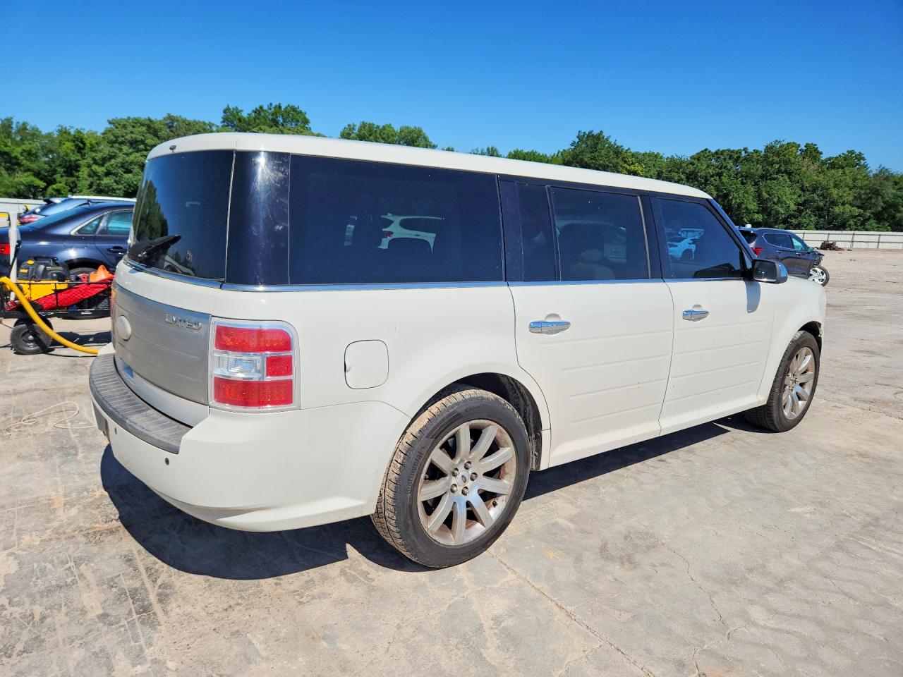 2012 Ford Flex Limited White vin: 2FMGK5DC3CBD03430