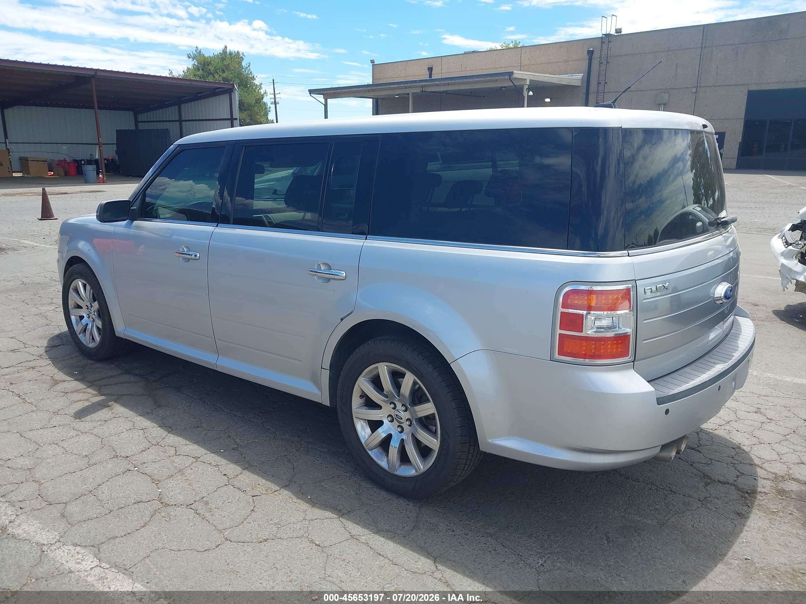 2011 Ford Flex Limited Silver vin: 2FMGK5DC5BBD30871