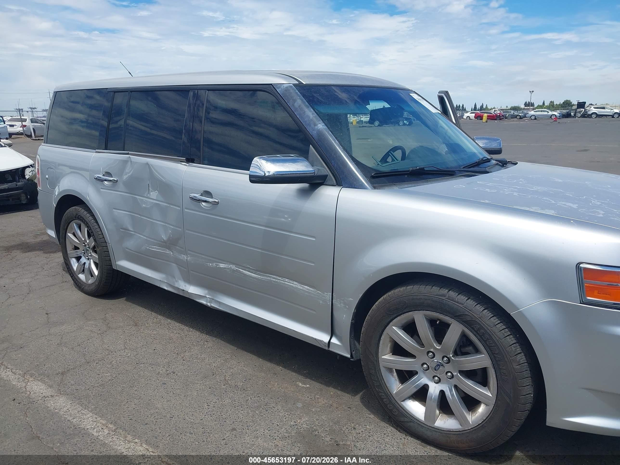 2011 Ford Flex Limited Silver vin: 2FMGK5DC5BBD30871