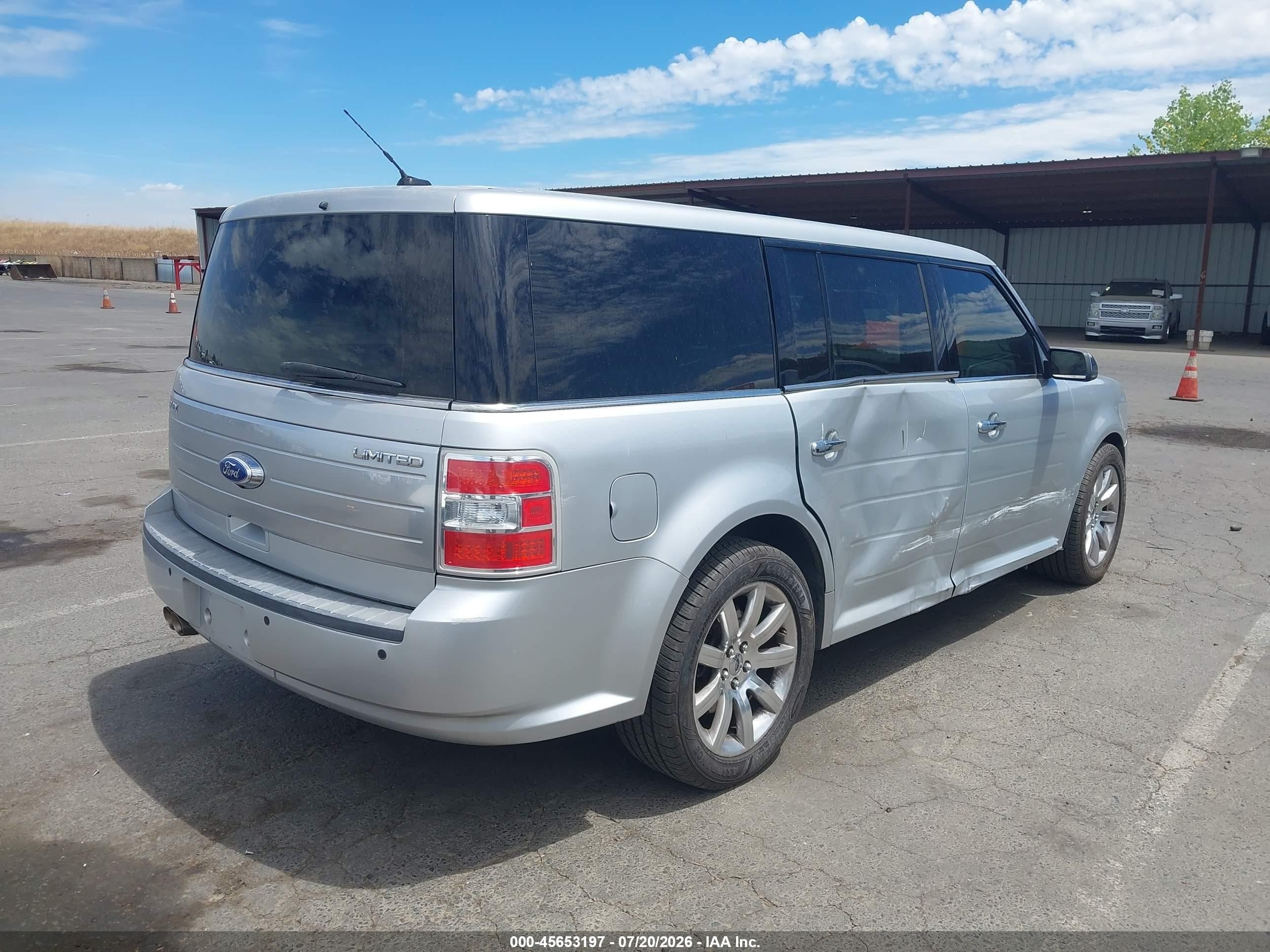 2011 Ford Flex Limited Silver vin: 2FMGK5DC5BBD30871