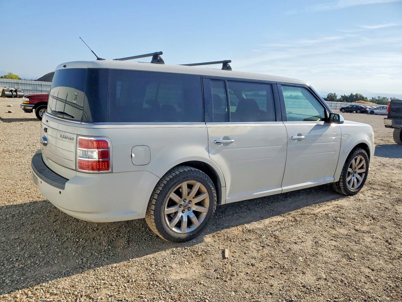 2011 Ford Flex Limited Белый vin: 2FMGK5DC7BBD26000