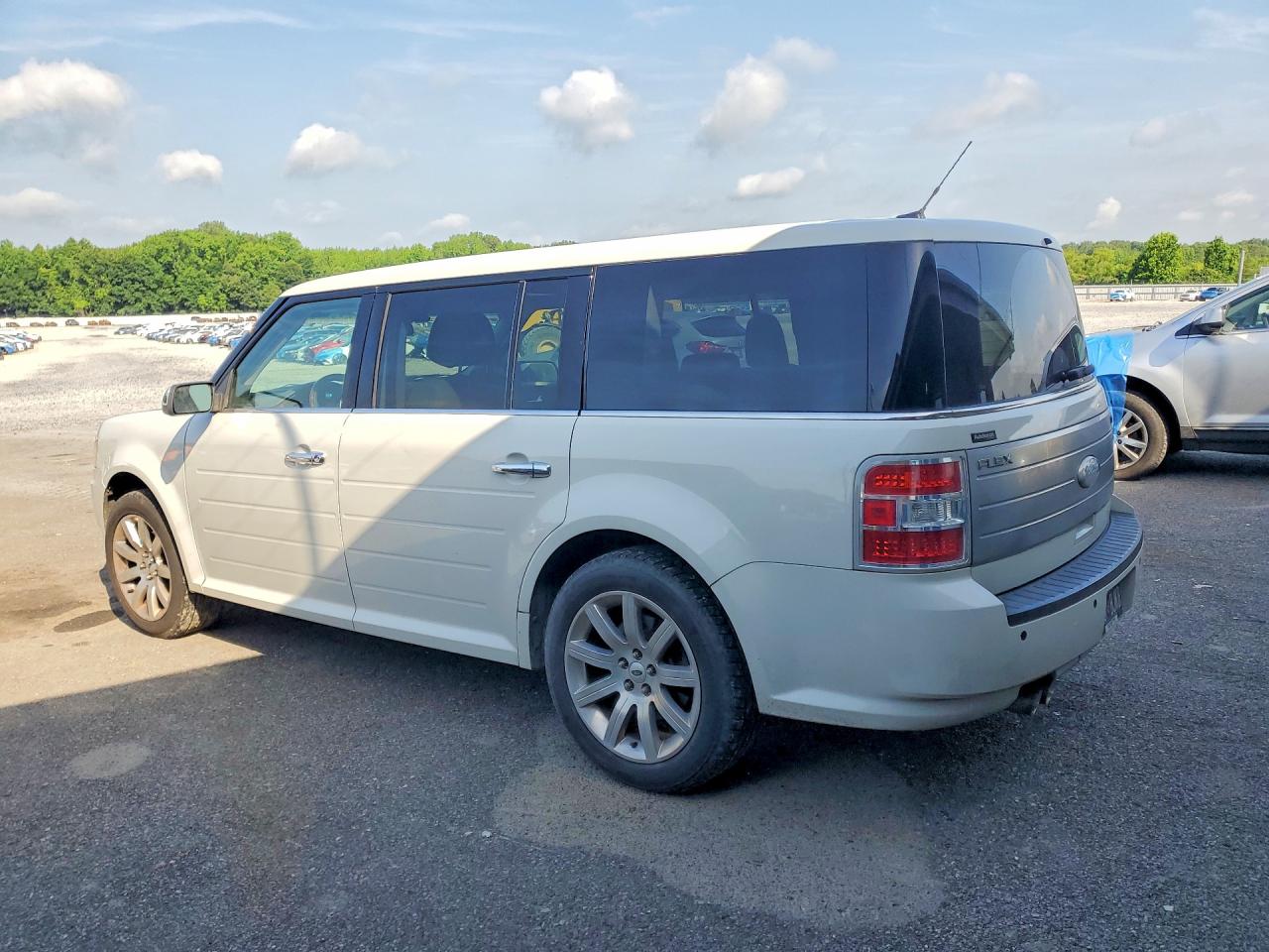 2012 Ford Flex Limited White vin: 2FMGK5DC7CBD03138