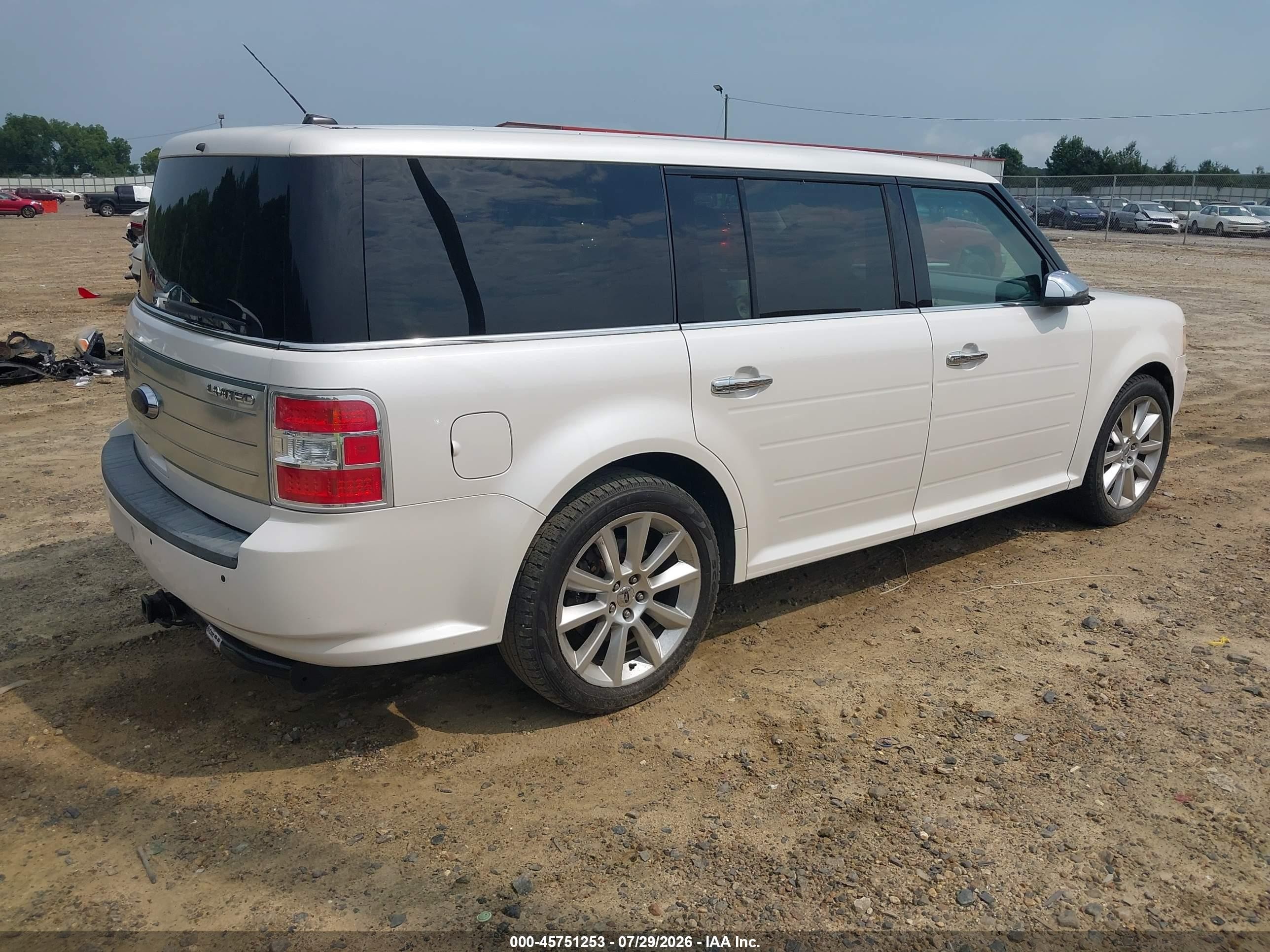 2011 Ford Flex Limited White vin: 2FMGK5DCXBBD04332