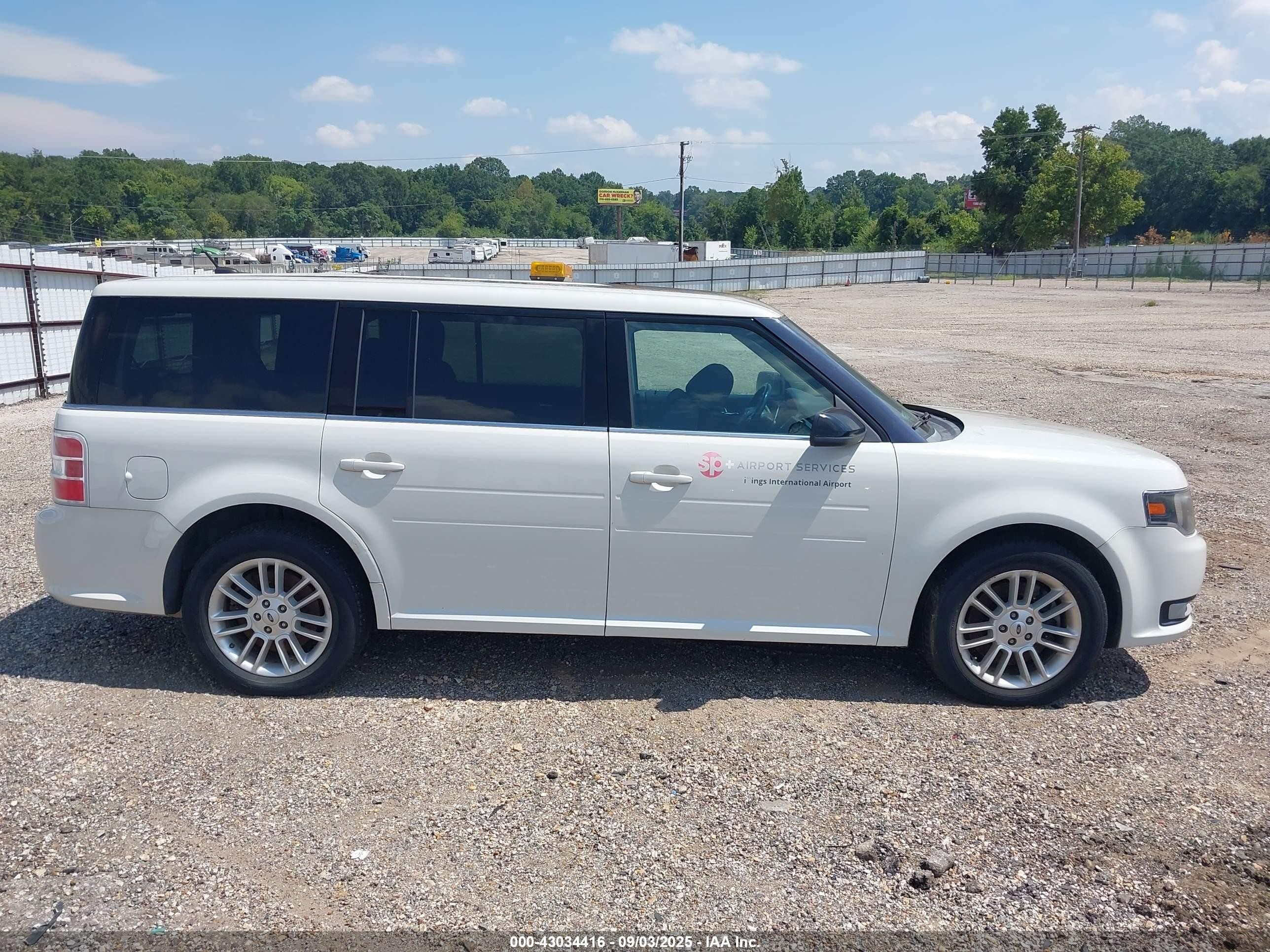 2013 Ford Flex Sel White vin: 2FMHK6C89DBD29930