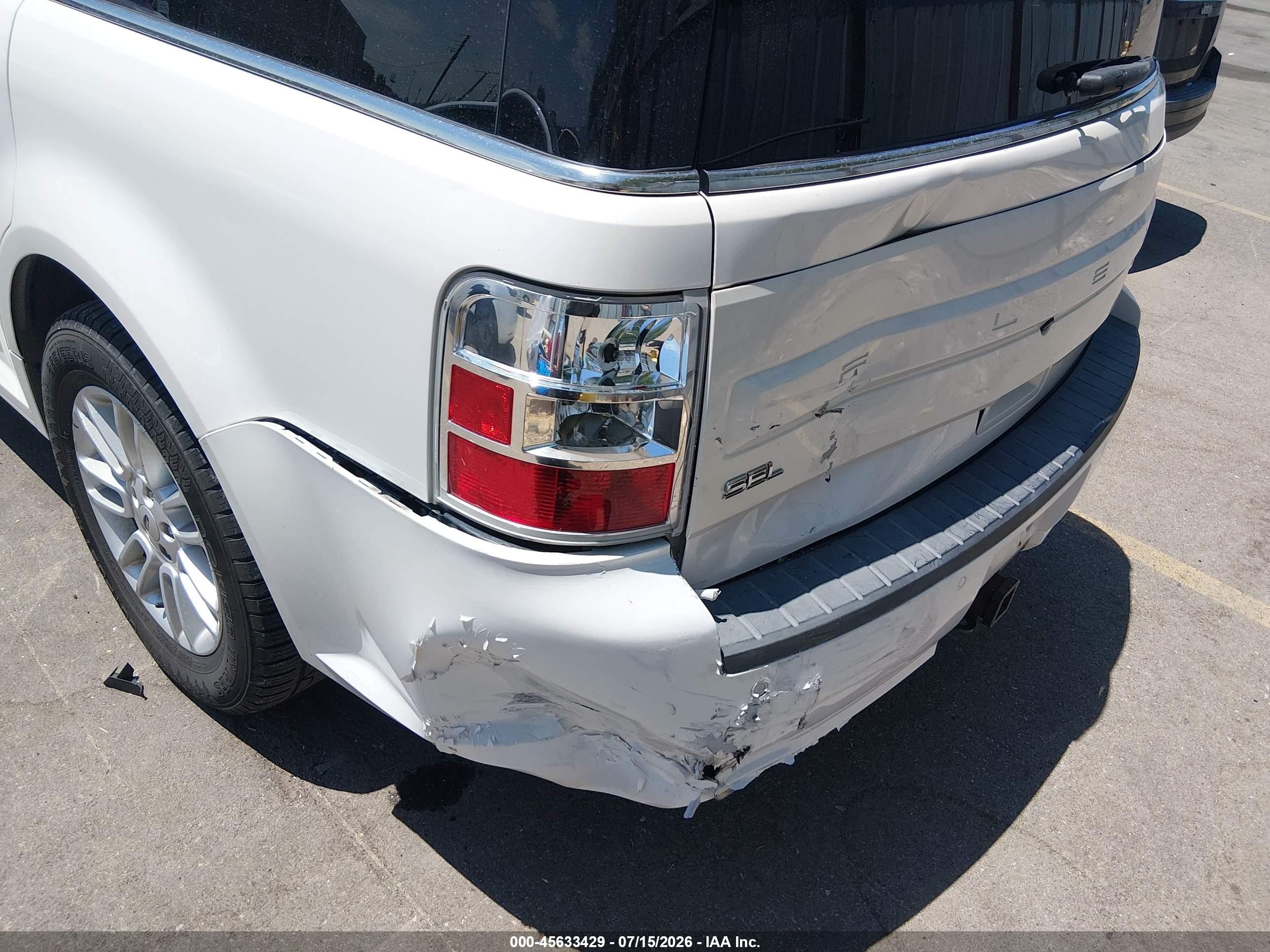 2014 Ford Flex Sel White vin: 2FMHK6C89EBD35826