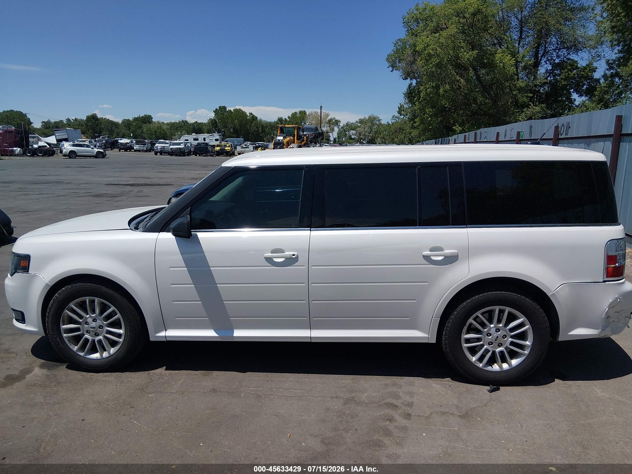 2014 Ford Flex Sel White vin: 2FMHK6C89EBD35826