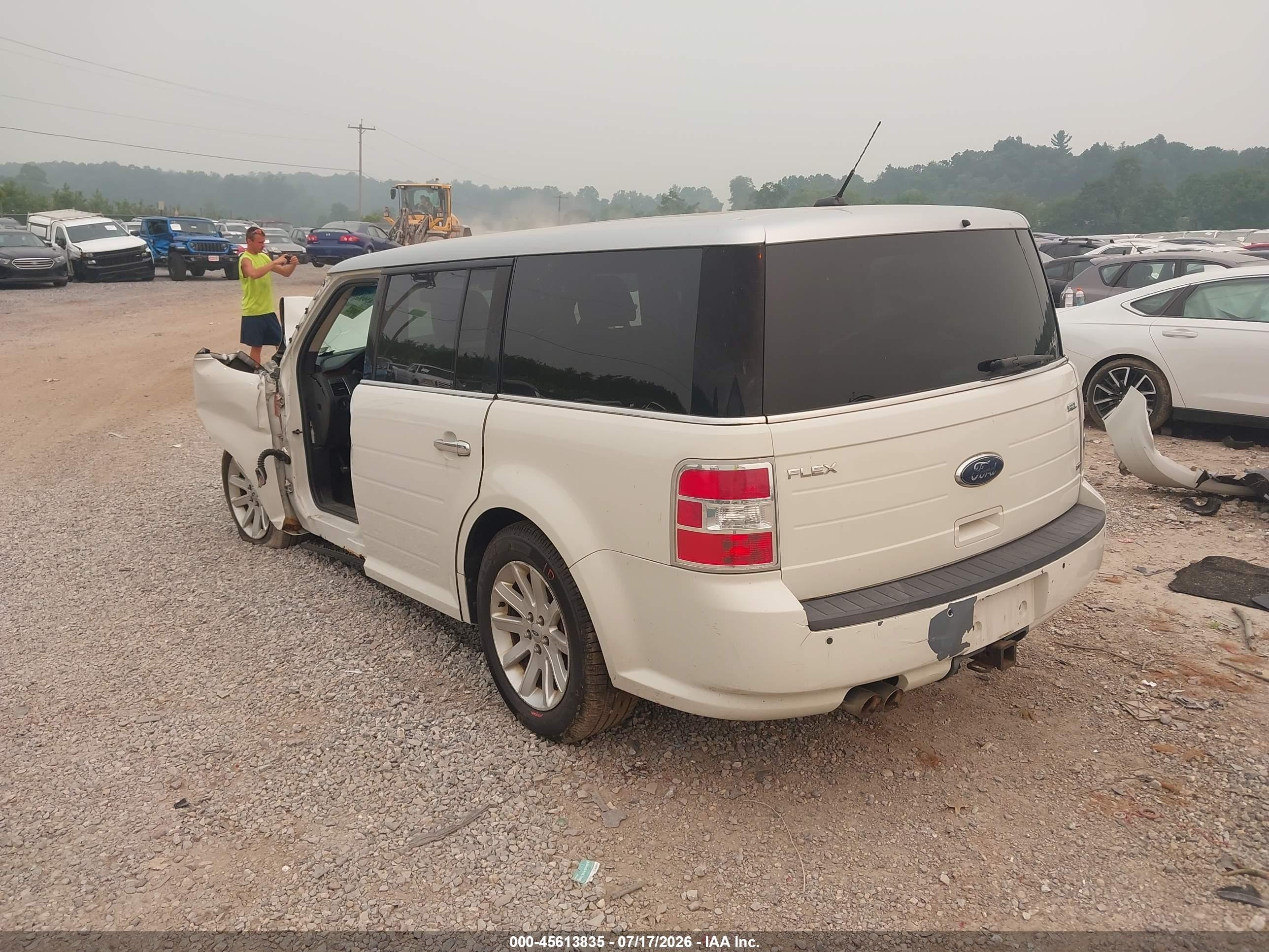 2010 Ford Flex Sel White vin: 2FMHK6CC9ABA82070