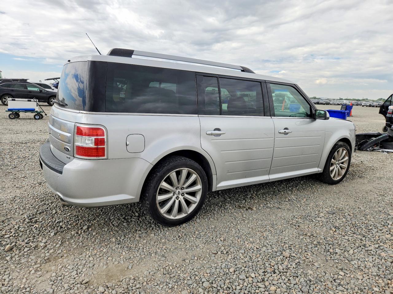 2015 Ford Flex Limited Silver vin: 2FMHK6D86FBA09451