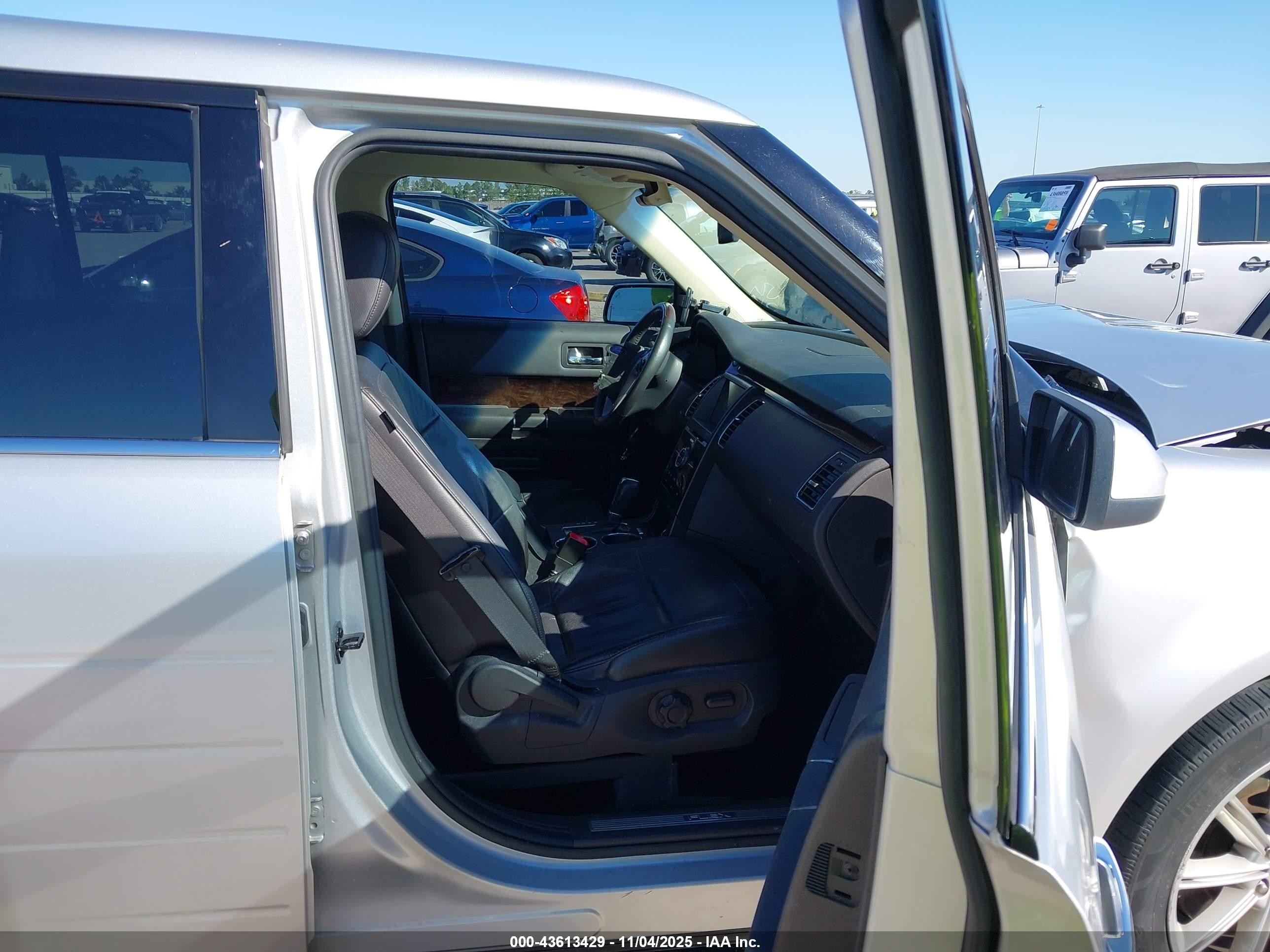 2018 Ford Flex Limited Silver vin: 2FMHK6D86JBA01729