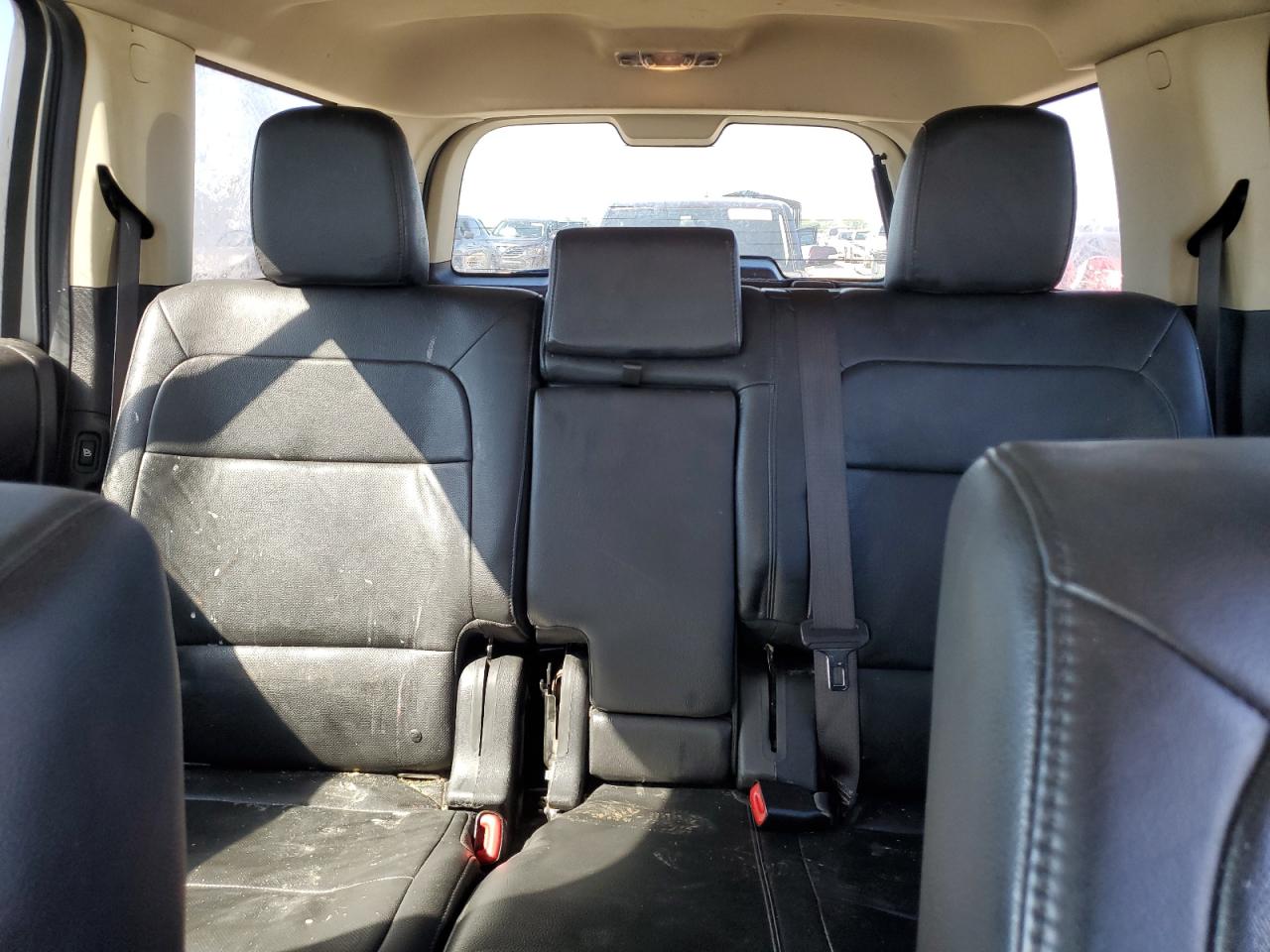 2017 Ford Flex Limited Серебряный vin: 2FMHK6D8XHBA10489