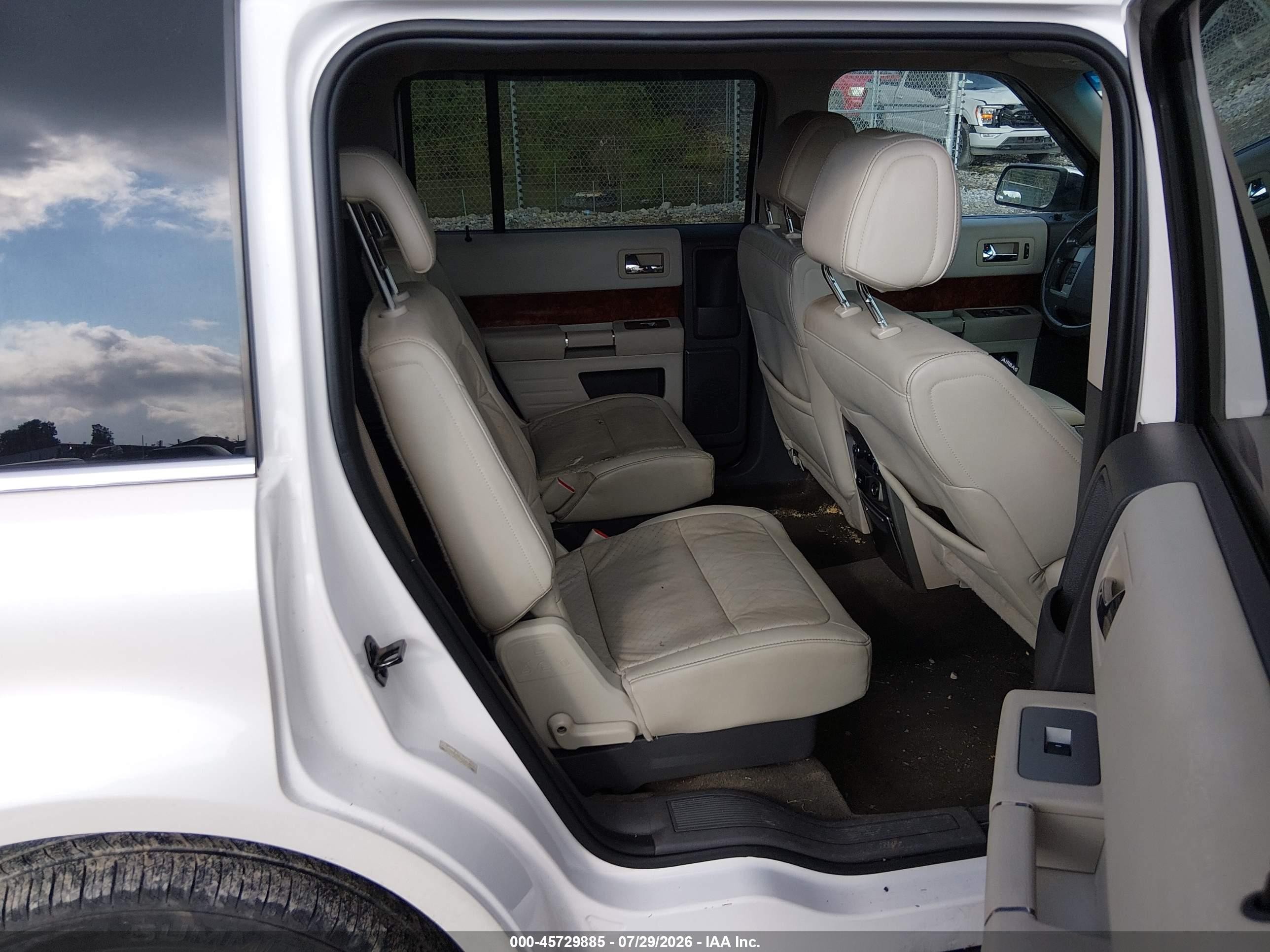 2011 Ford Flex Limited White vin: 2FMHK6DC1BBD17867