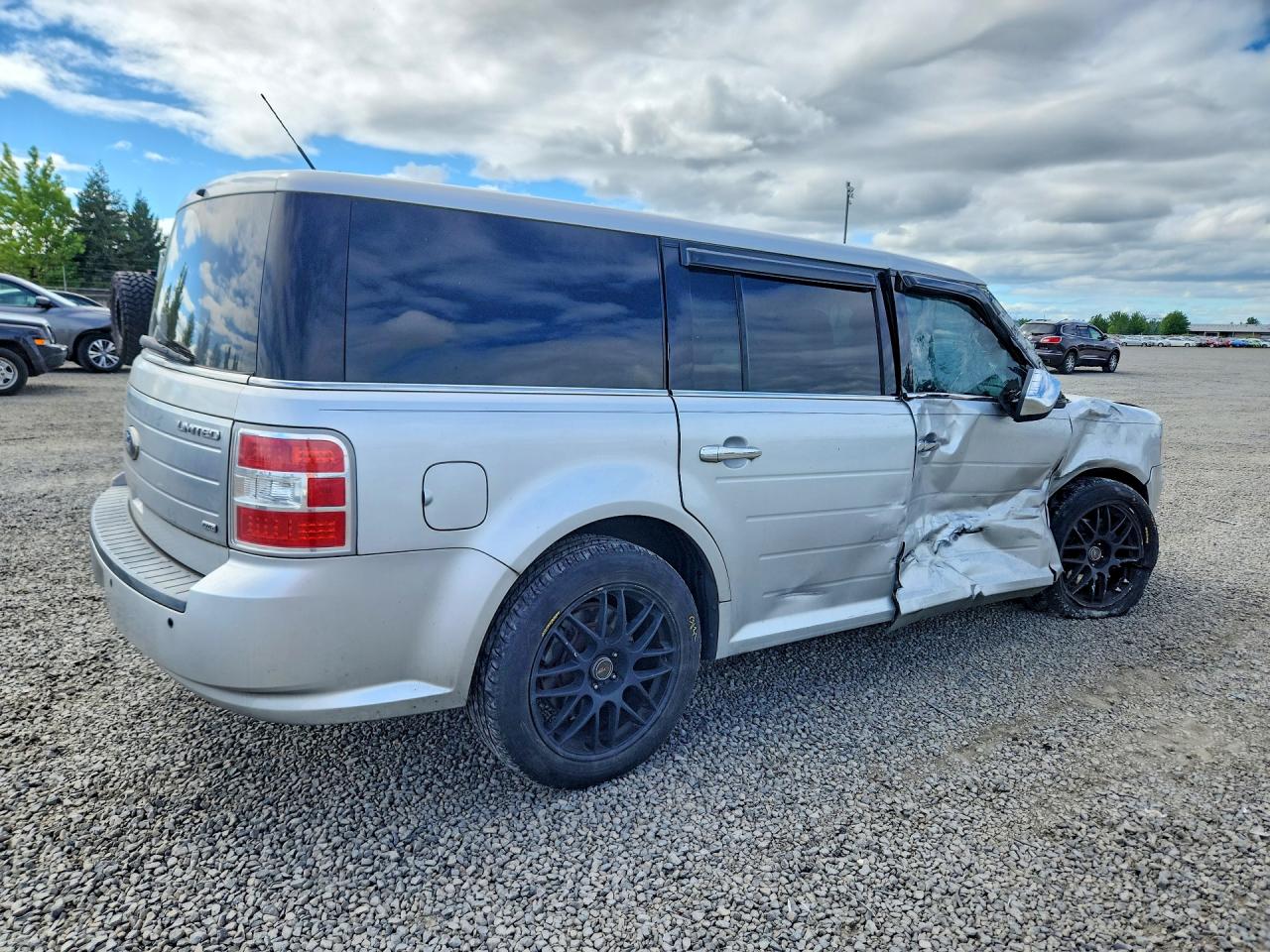 2012 Ford Flex Limited Silver vin: 2FMHK6DC1CBD01251